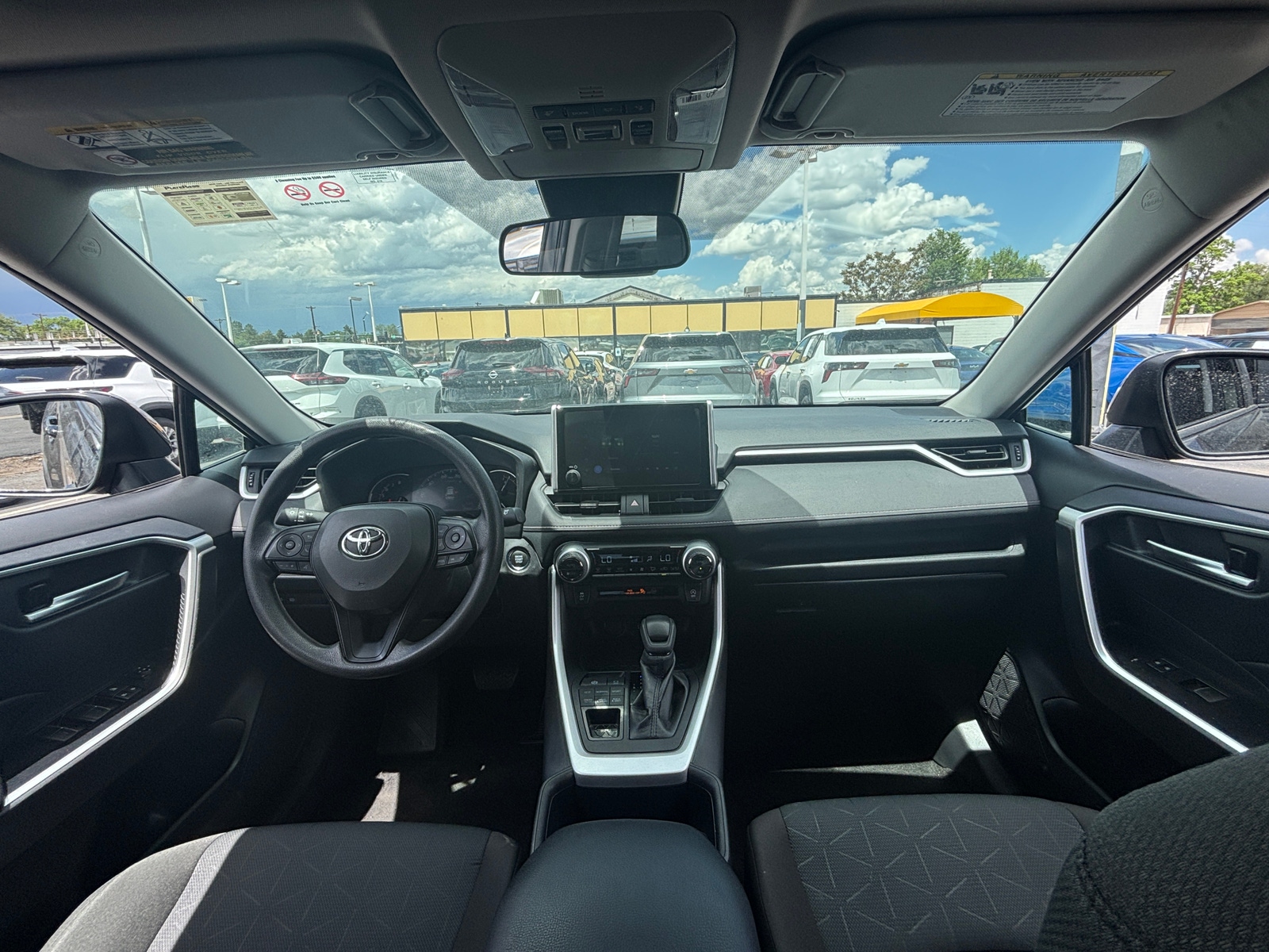 Thumbnail: 2025 Toyota RAV4 - 3