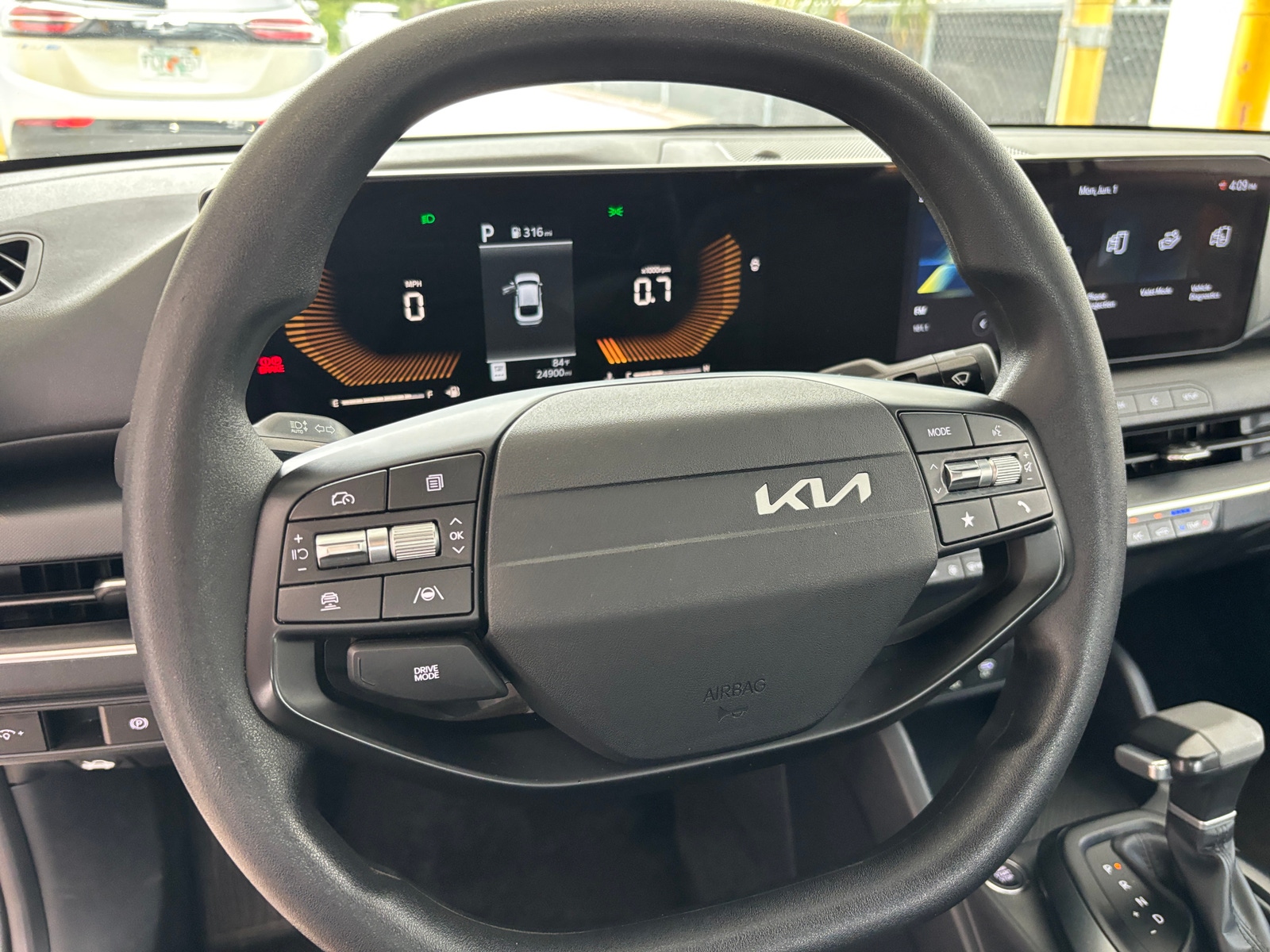 Thumbnail: 2025 Kia K4 - 5