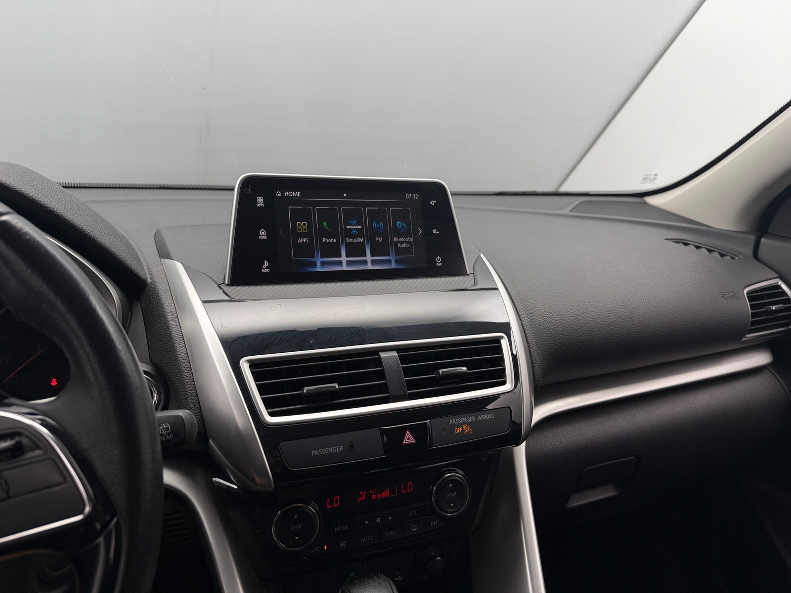 Thumbnail: 2020 Mitsubishi Eclipse Cross - 4