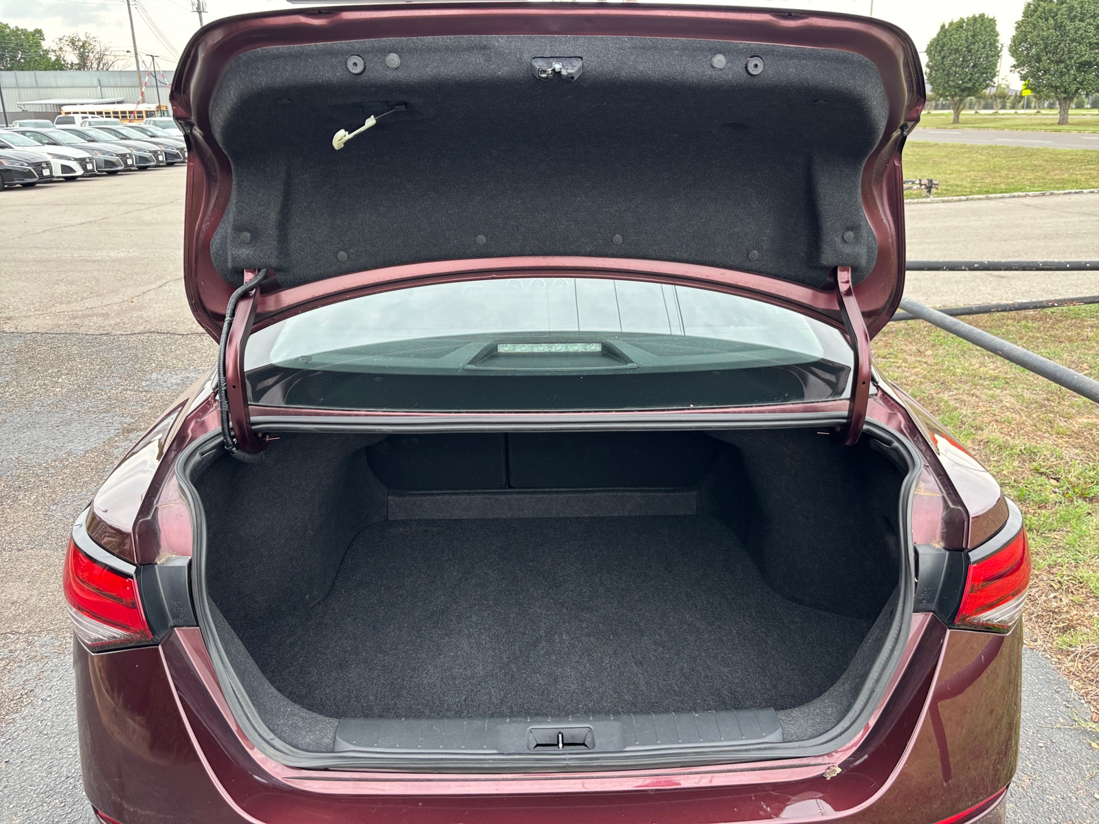 Thumbnail: 2025 Nissan Sentra - 6