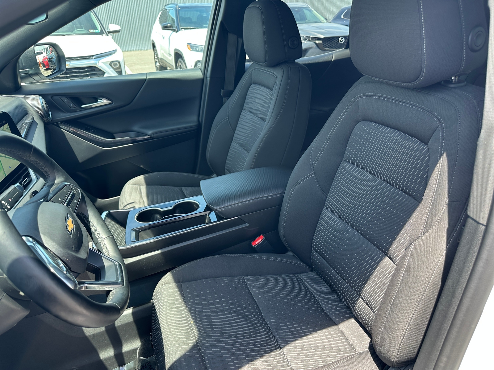 Thumbnail: 2025 Chevrolet Equinox - 2