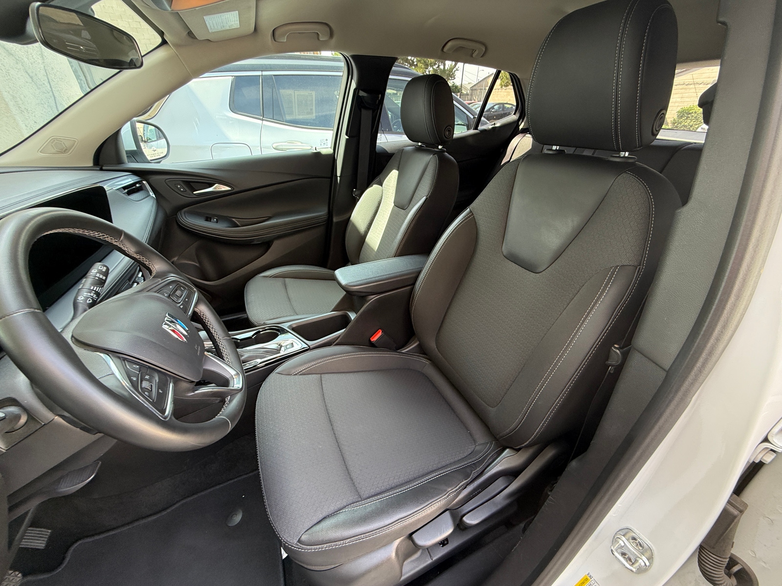 Thumbnail: 2025 Buick Encore GX - 2