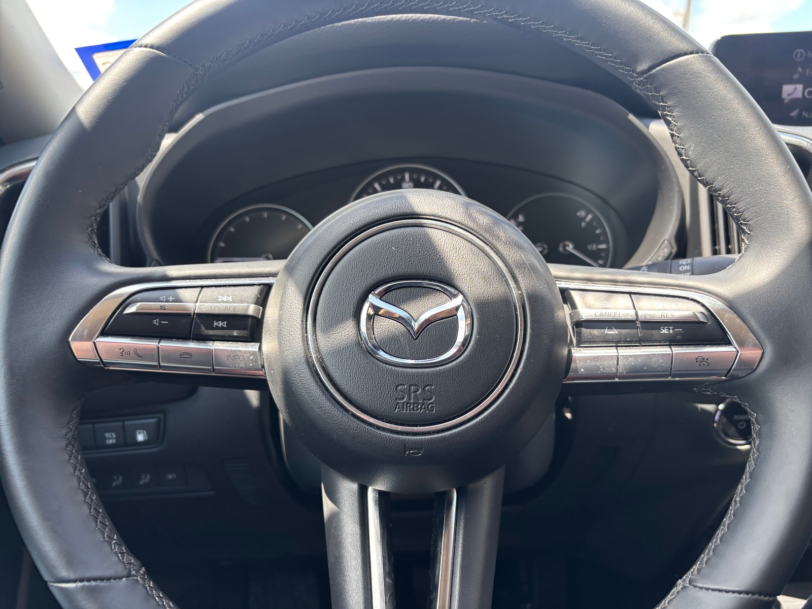 Thumbnail: 2025 Mazda CX-50 - 4