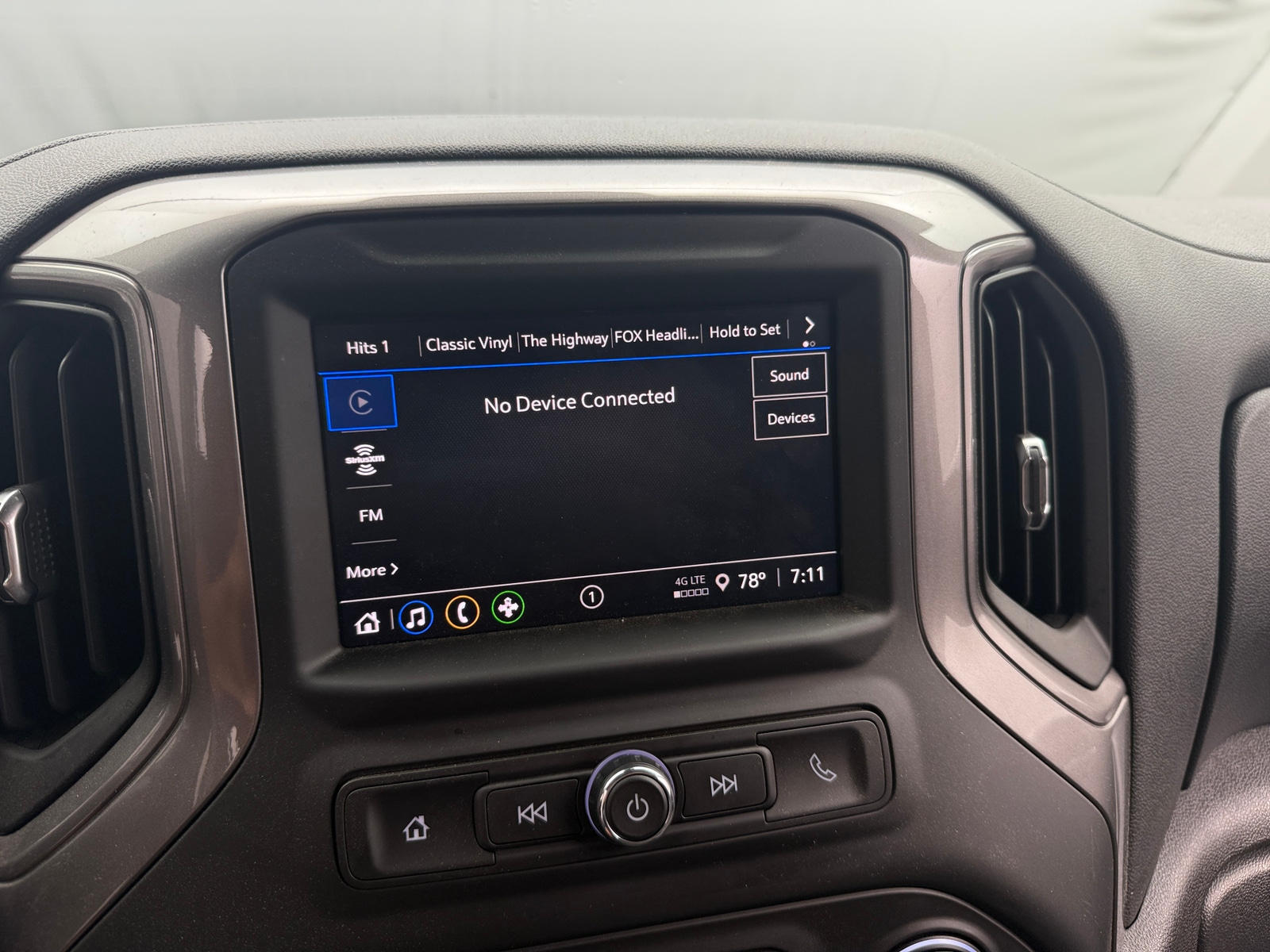 Thumbnail: 2025 Chevrolet Silverado 1500 - 4