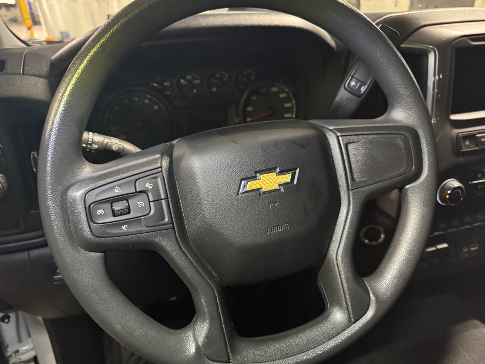 Thumbnail: 2024 Chevrolet Silverado 1500 - 5