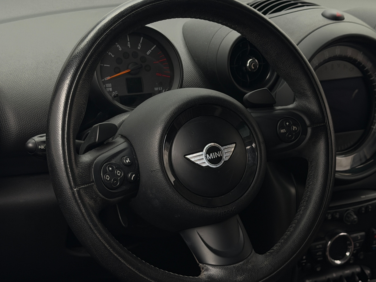 Thumbnail: 2015 MINI Cooper Paceman - 4