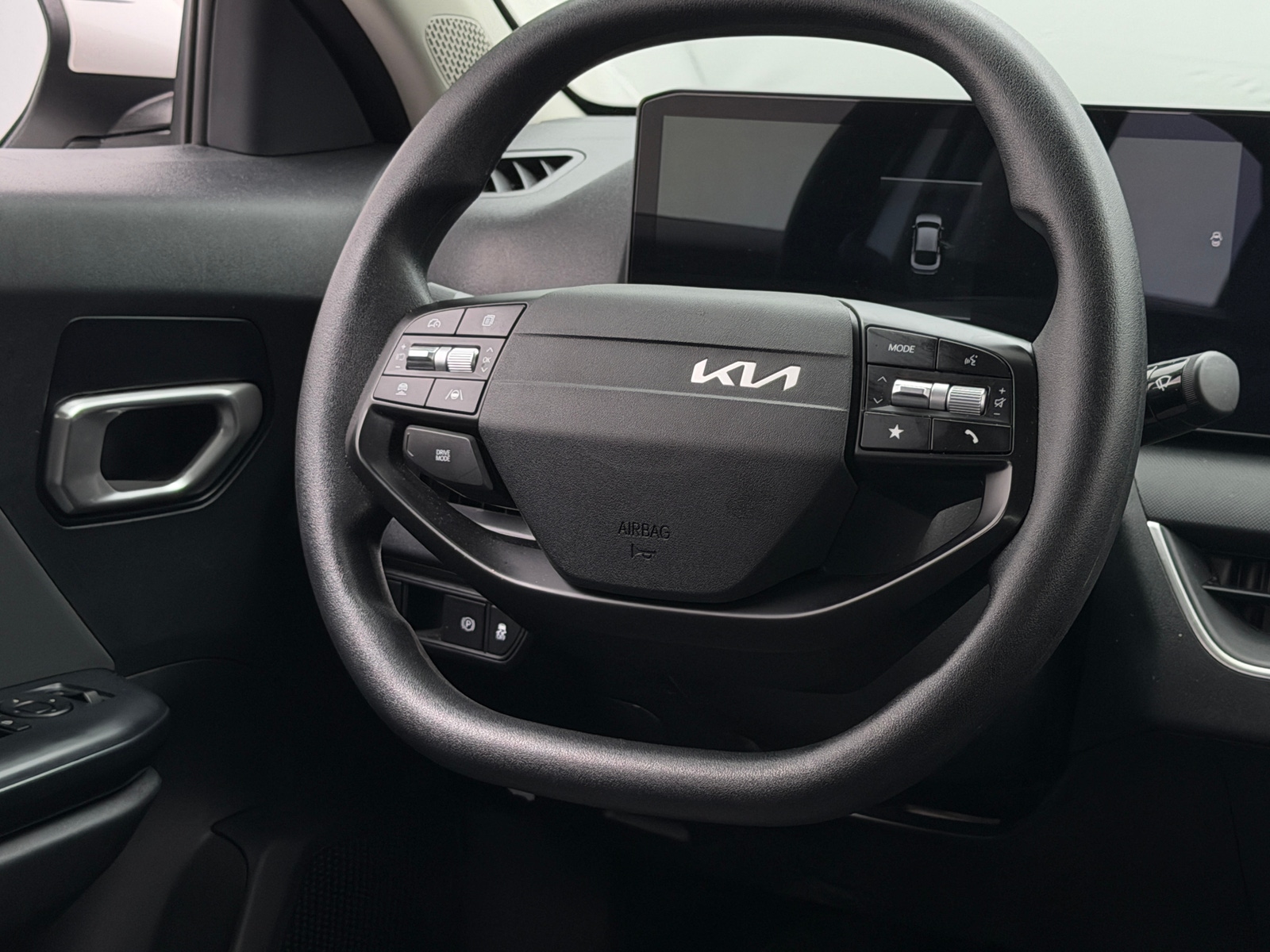 Thumbnail: 2025 Kia K4 - 5