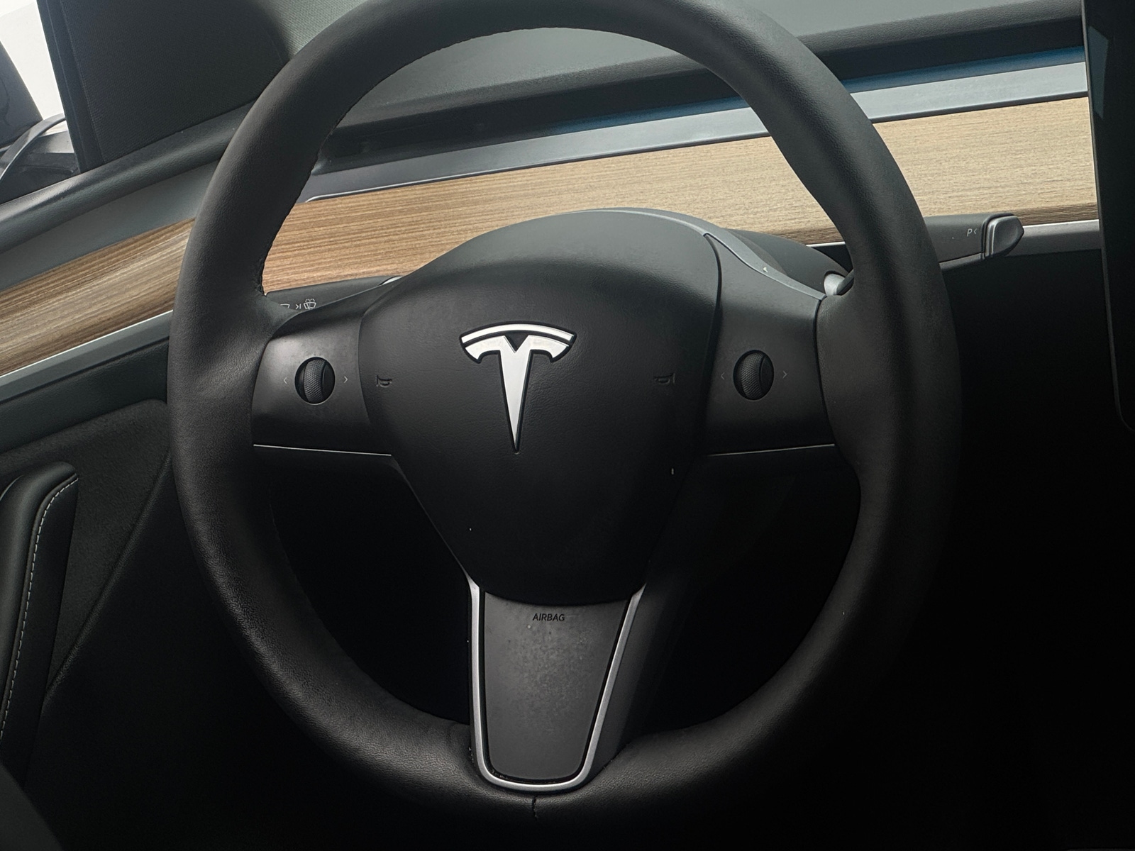 Thumbnail: 2024 Tesla Model Y - 4