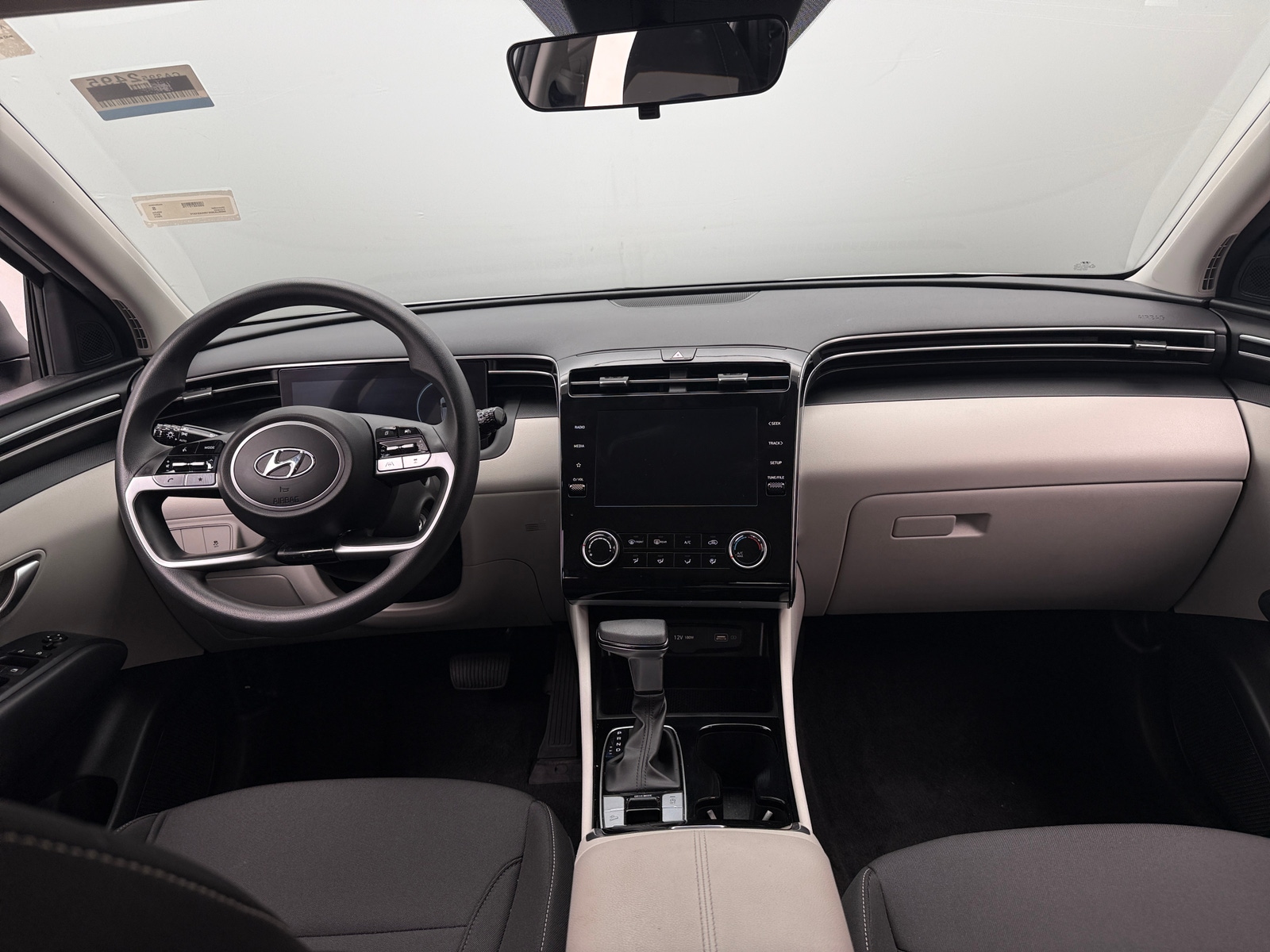 Thumbnail: 2024 Hyundai Tucson - 3