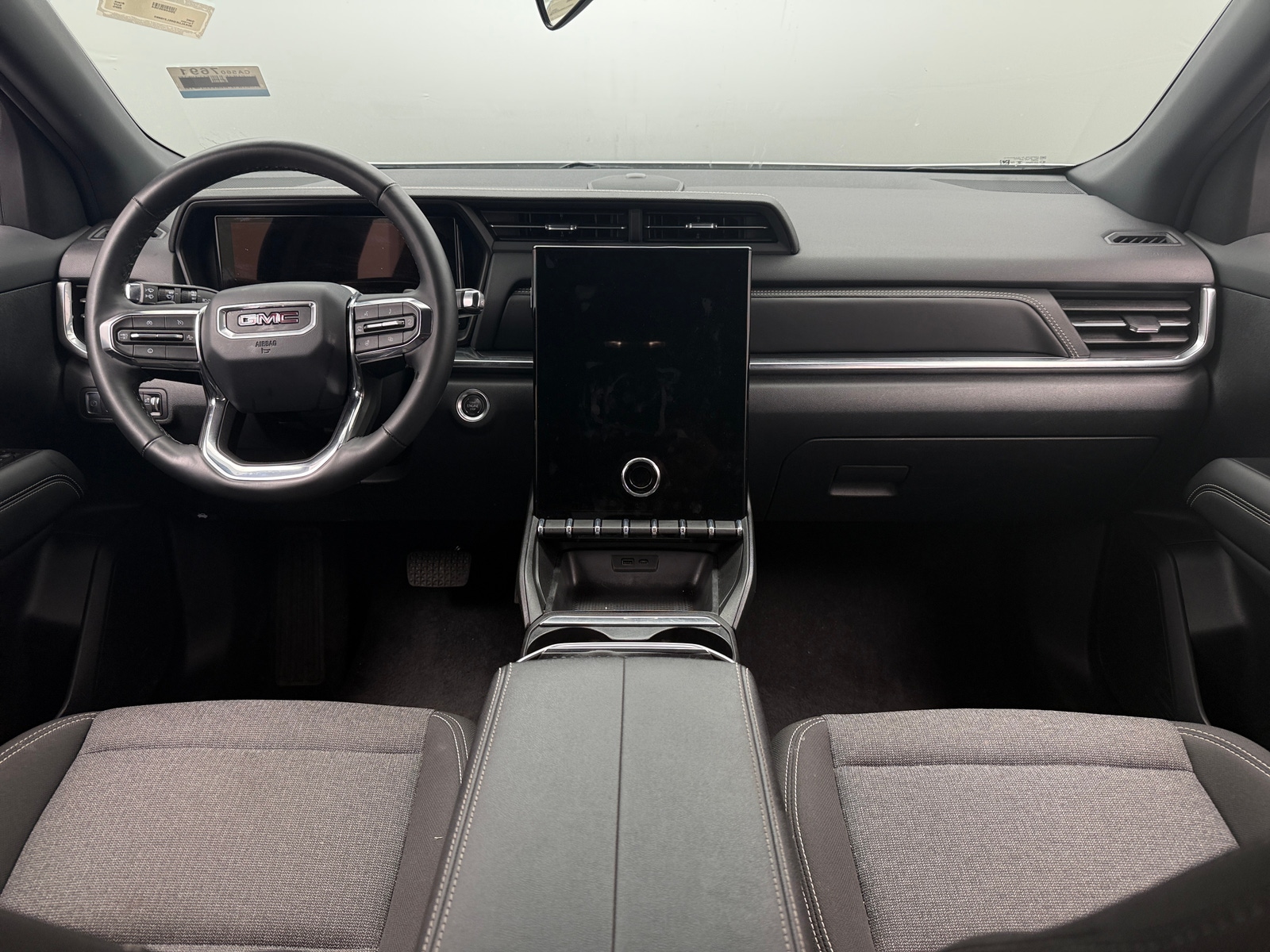 Thumbnail: 2025 GMC Terrain - 3