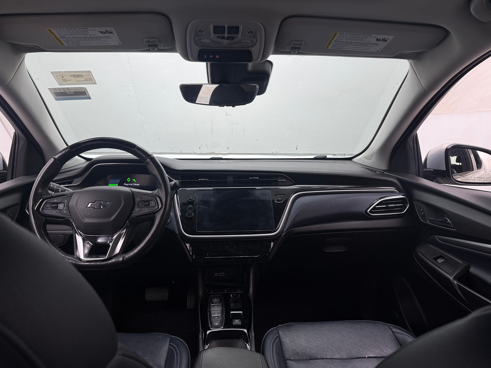 Thumbnail: 2023 Chevrolet Bolt EUV - 2