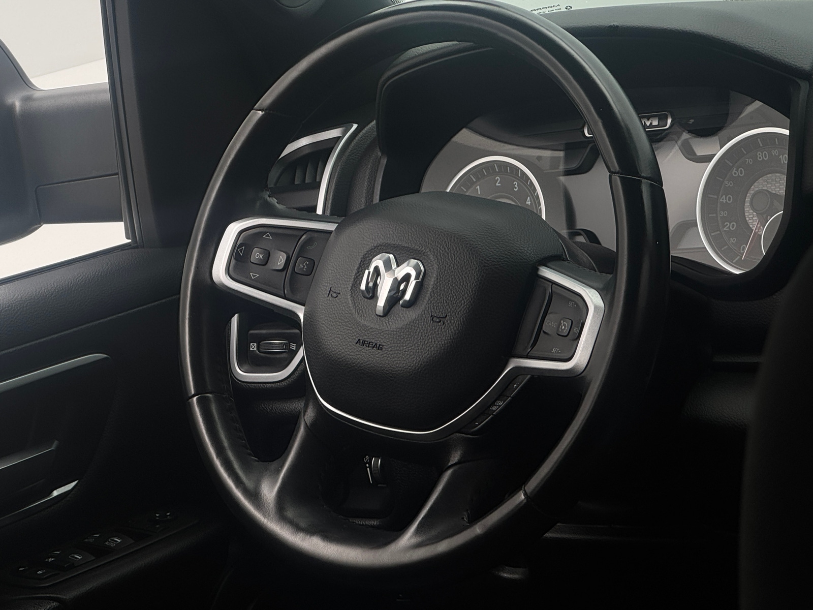 Thumbnail: 2022 RAM 1500 - 5