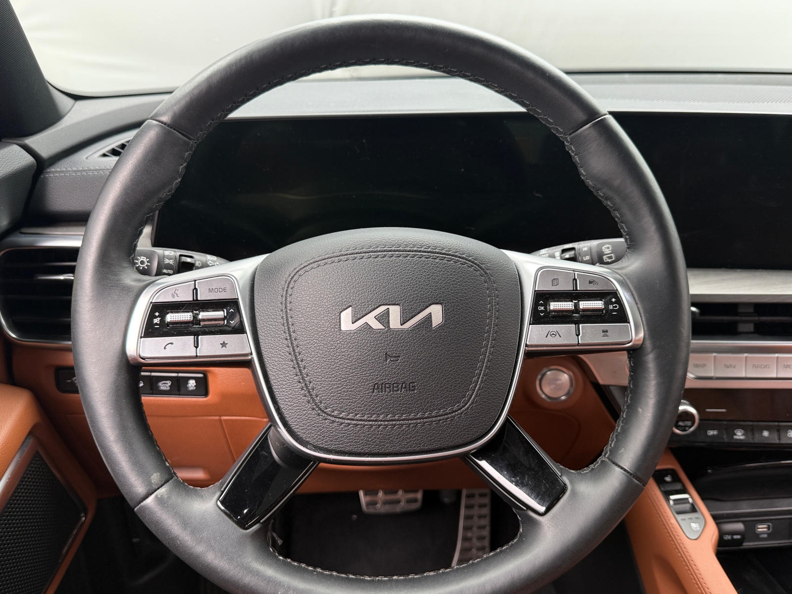 Thumbnail: 2024 Kia Telluride - 4