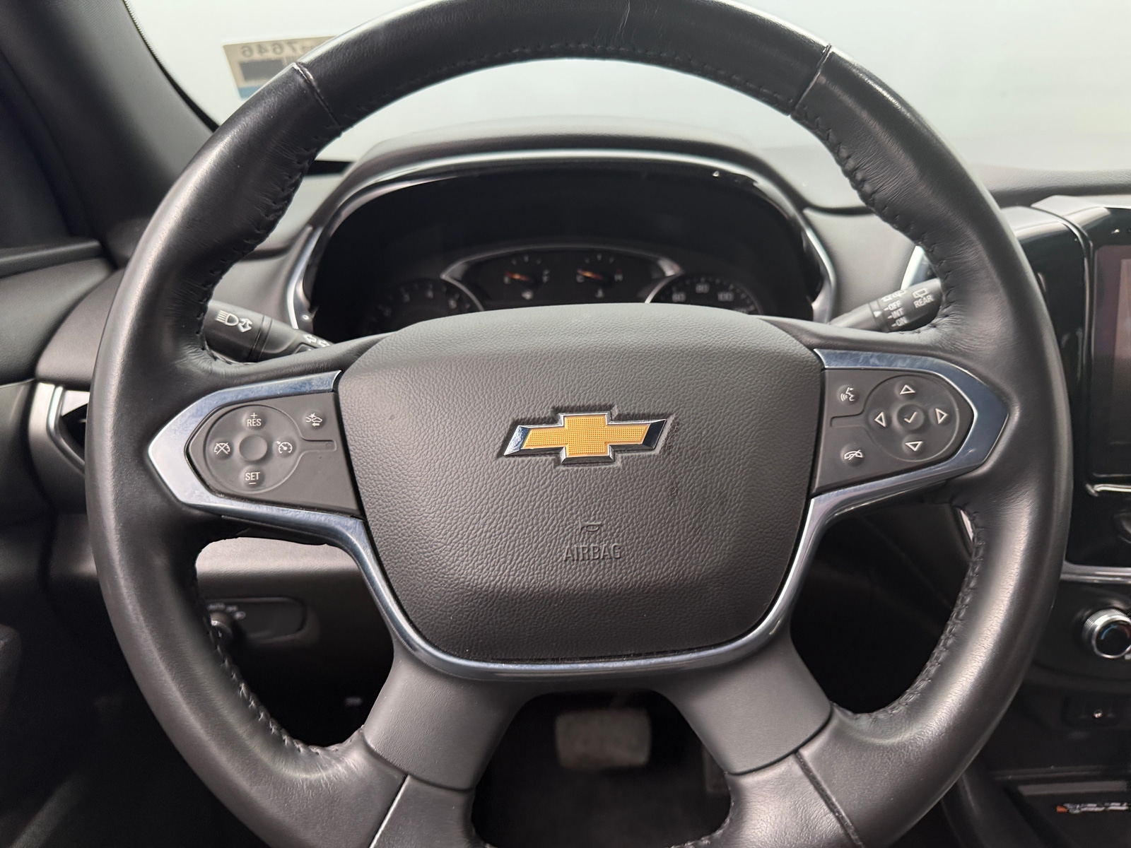Thumbnail: 2022 Chevrolet Traverse - 5