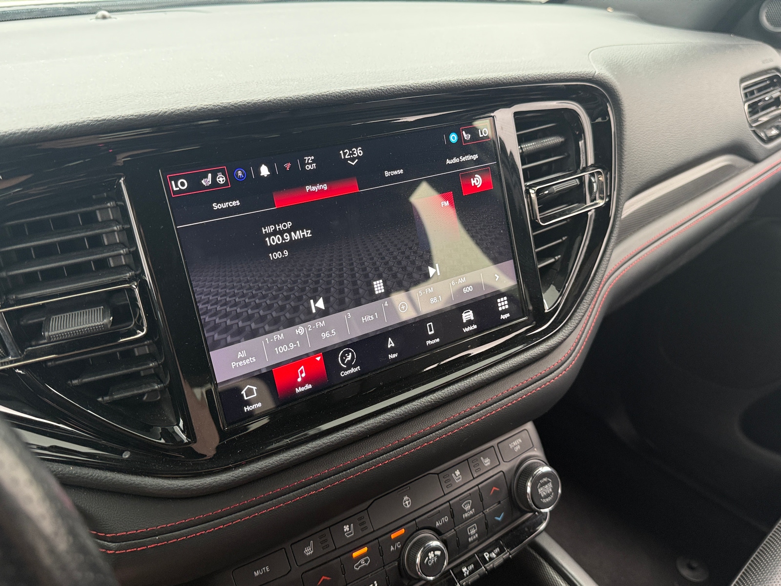 Thumbnail: 2024 Dodge Durango - 3