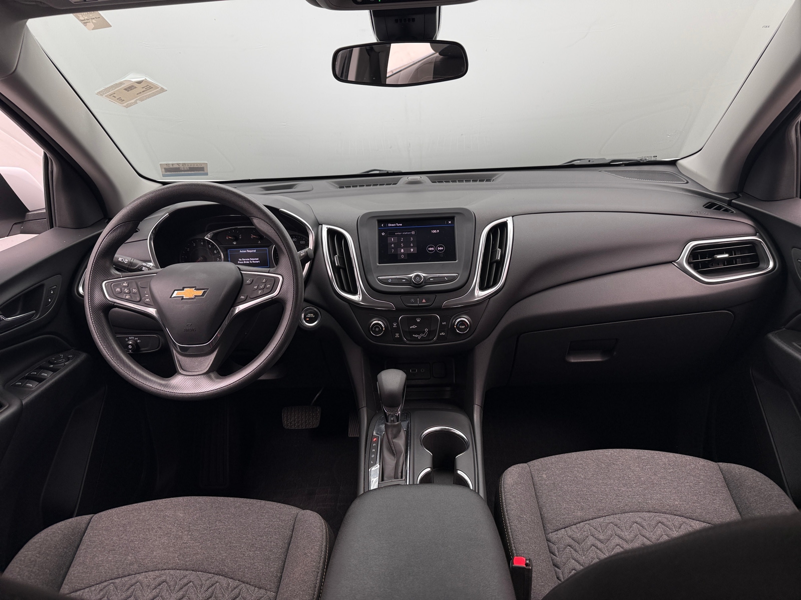 Thumbnail: 2022 Chevrolet Equinox - 3