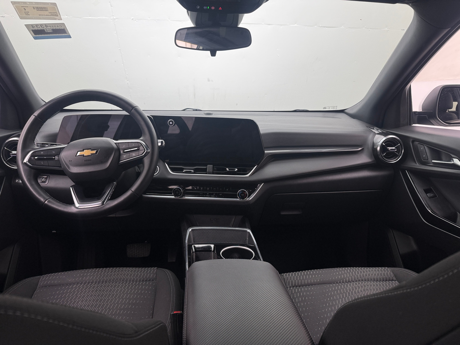 Thumbnail: 2025 Chevrolet Equinox - 3