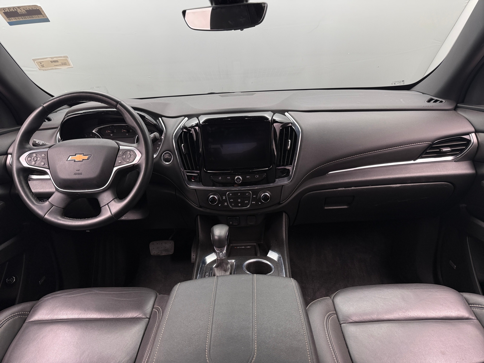 Thumbnail: 2023 Chevrolet Traverse - 2