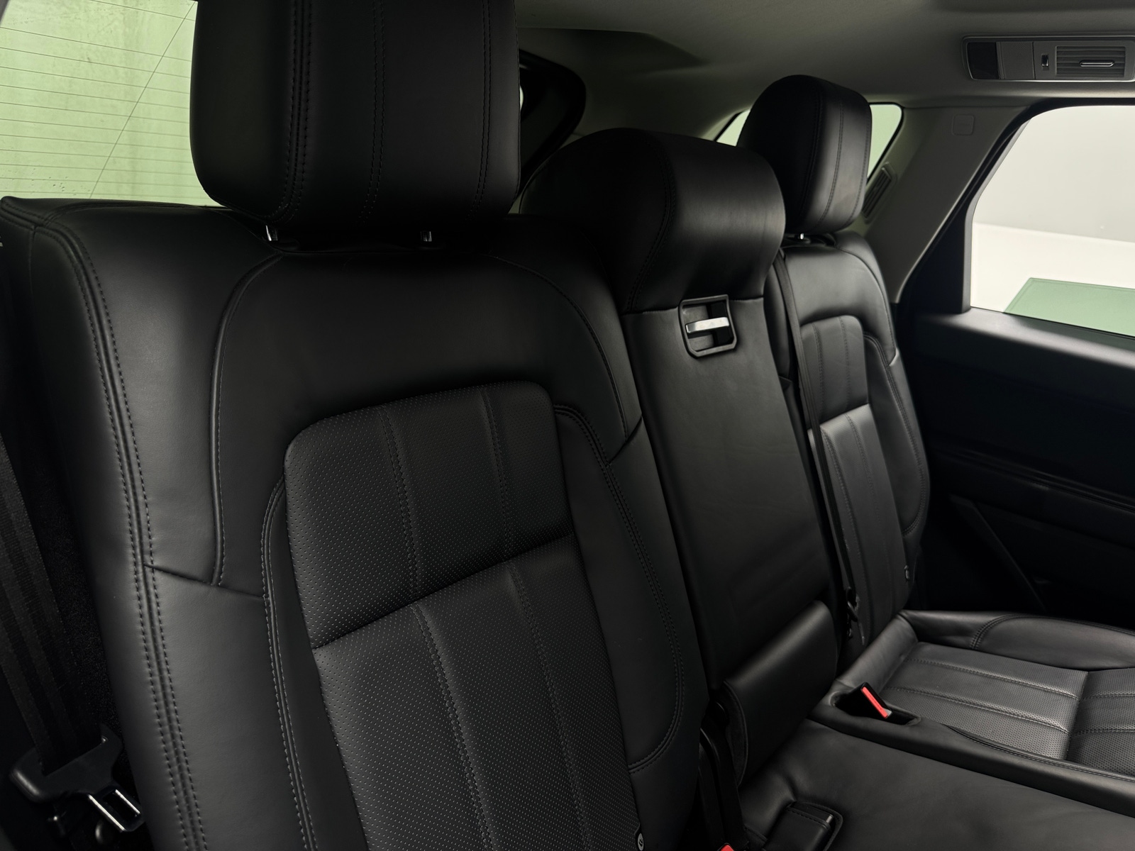 Thumbnail: 2020 Land Rover Range Rover Sport - 5