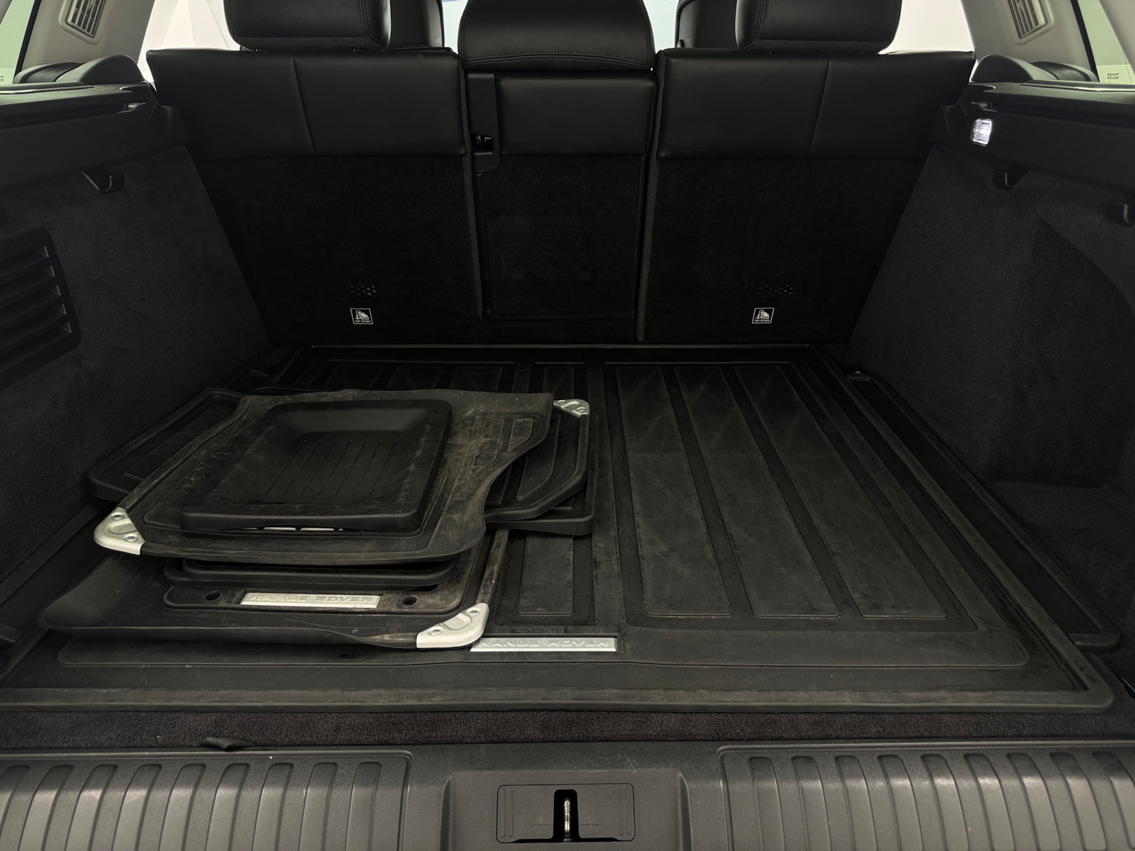 Thumbnail: 2020 Land Rover Range Rover Sport - 6