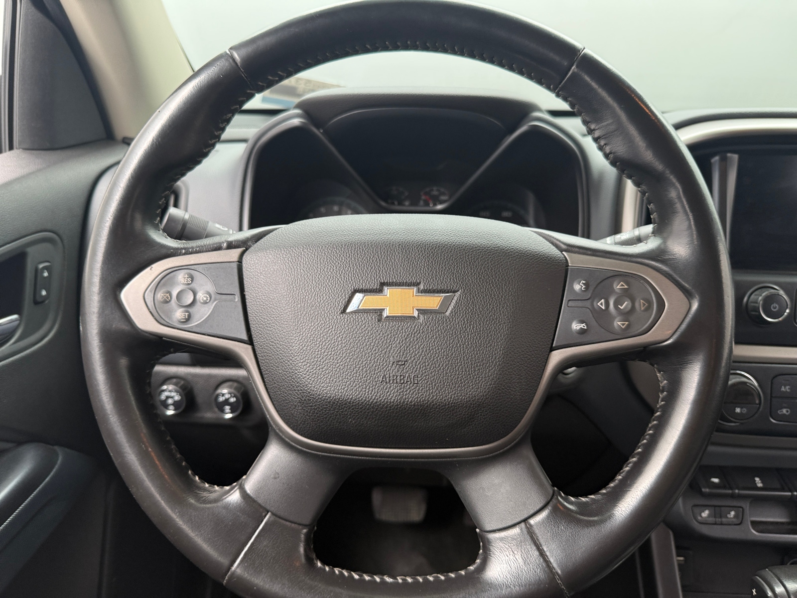 Thumbnail: 2016 Chevrolet Colorado - 5
