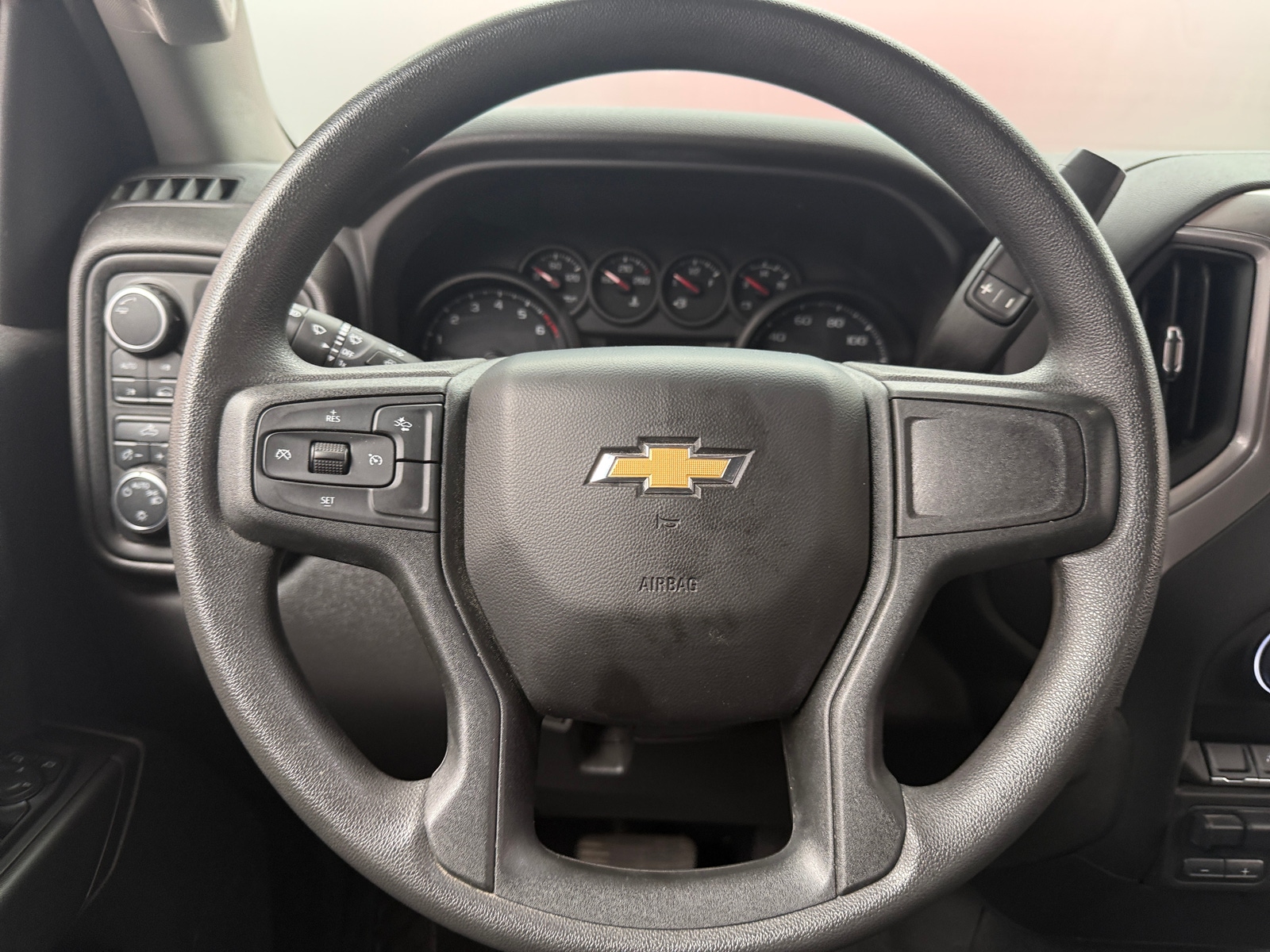 Thumbnail: 2023 Chevrolet Silverado 1500 - 5