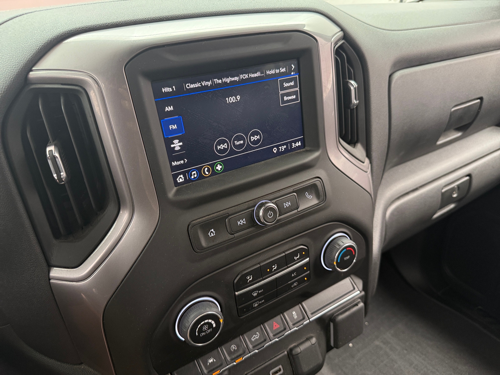 Thumbnail: 2023 Chevrolet Silverado 1500 - 4