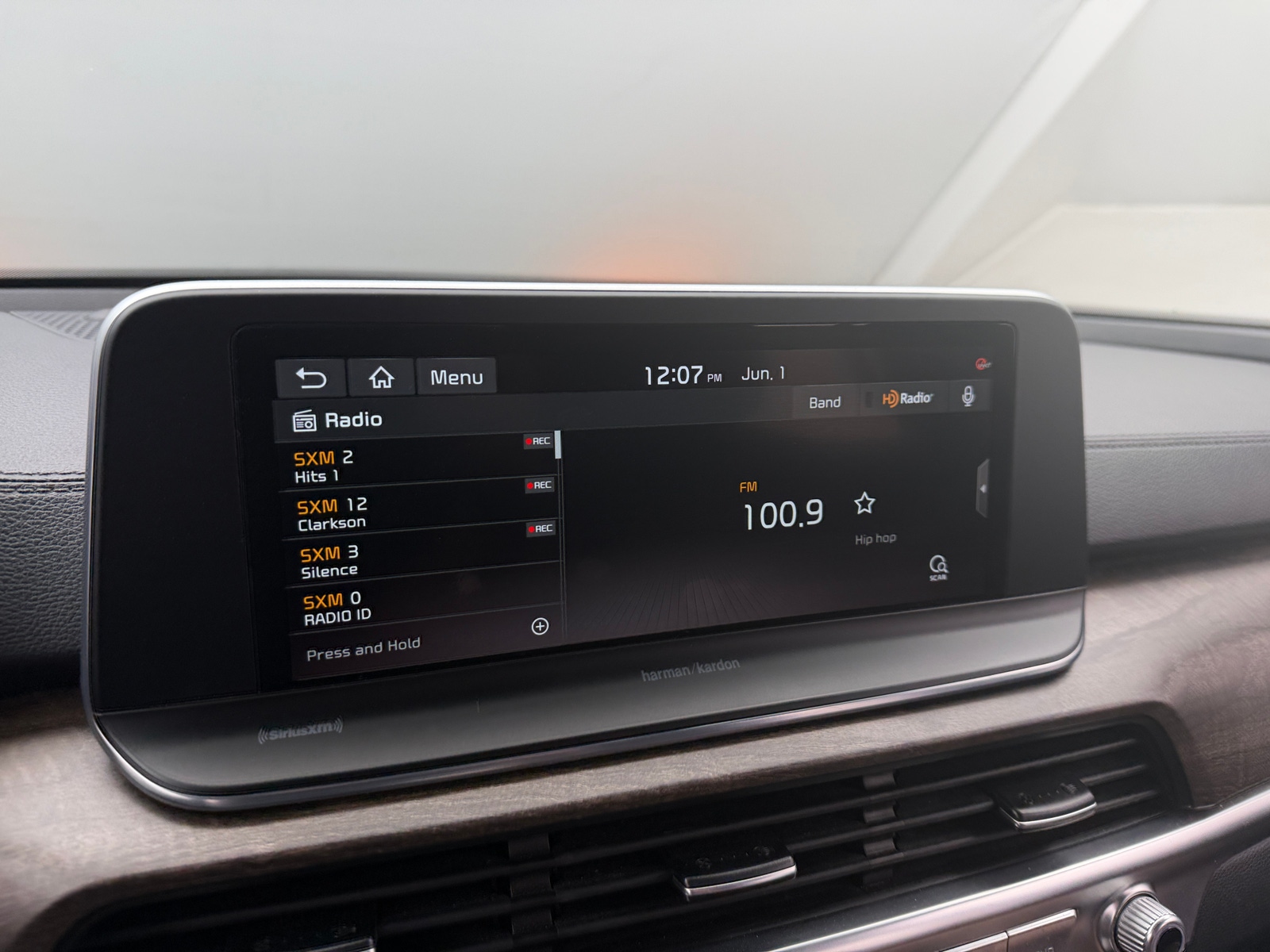 Thumbnail: 2020 Kia Telluride - 3