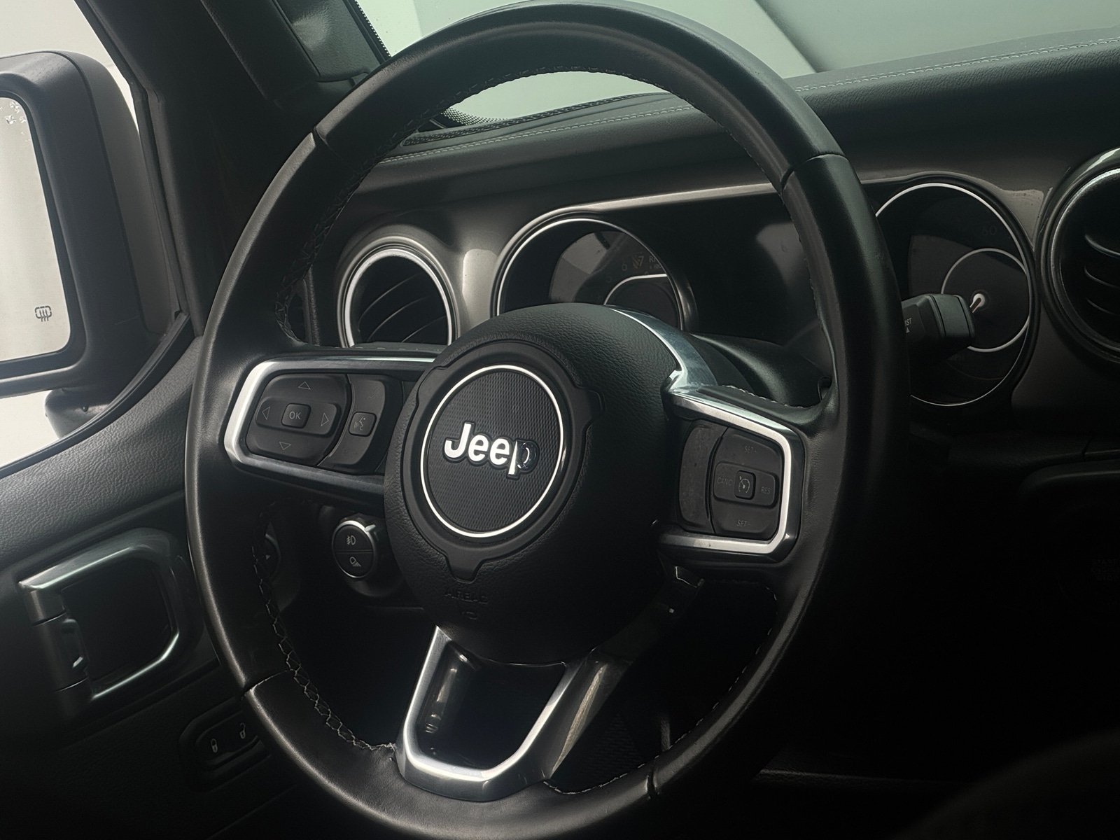 Thumbnail: 2022 Jeep Gladiator - 5