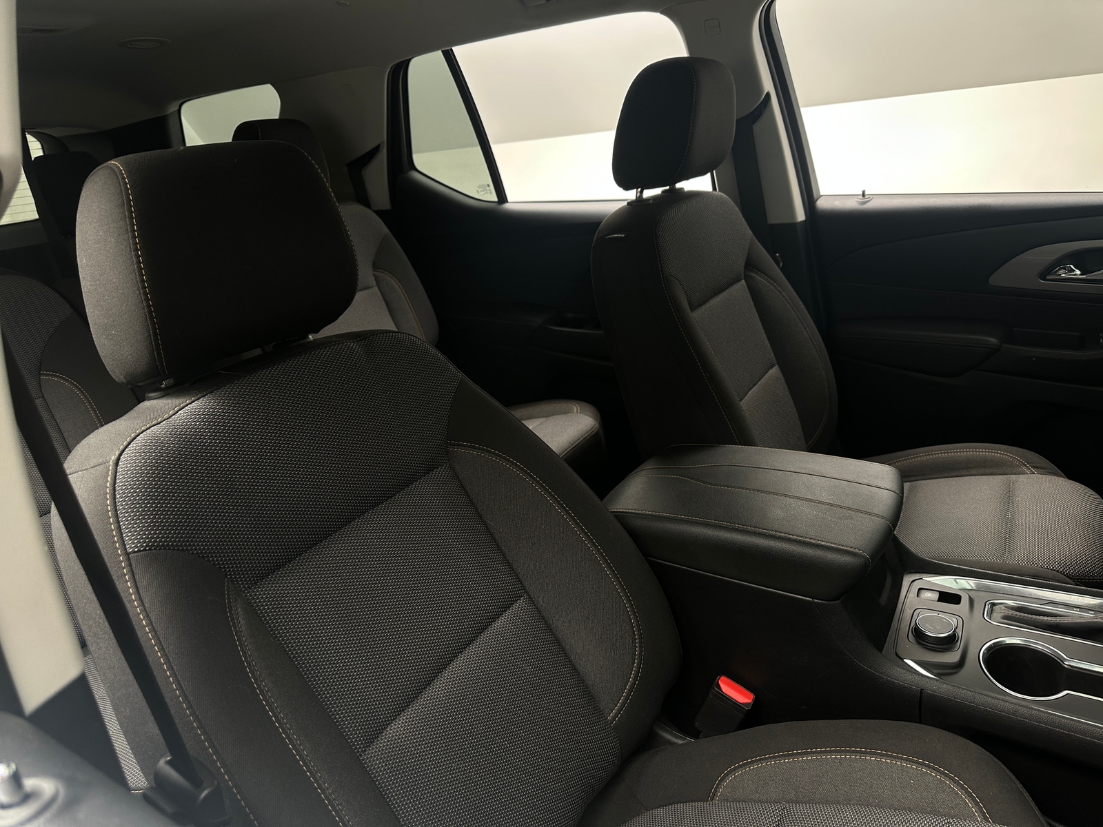 Thumbnail: 2020 Chevrolet Traverse - 2