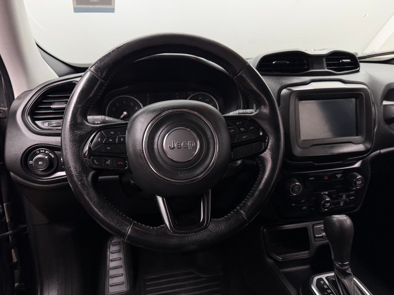 Thumbnail: 2020 Jeep Renegade - 5