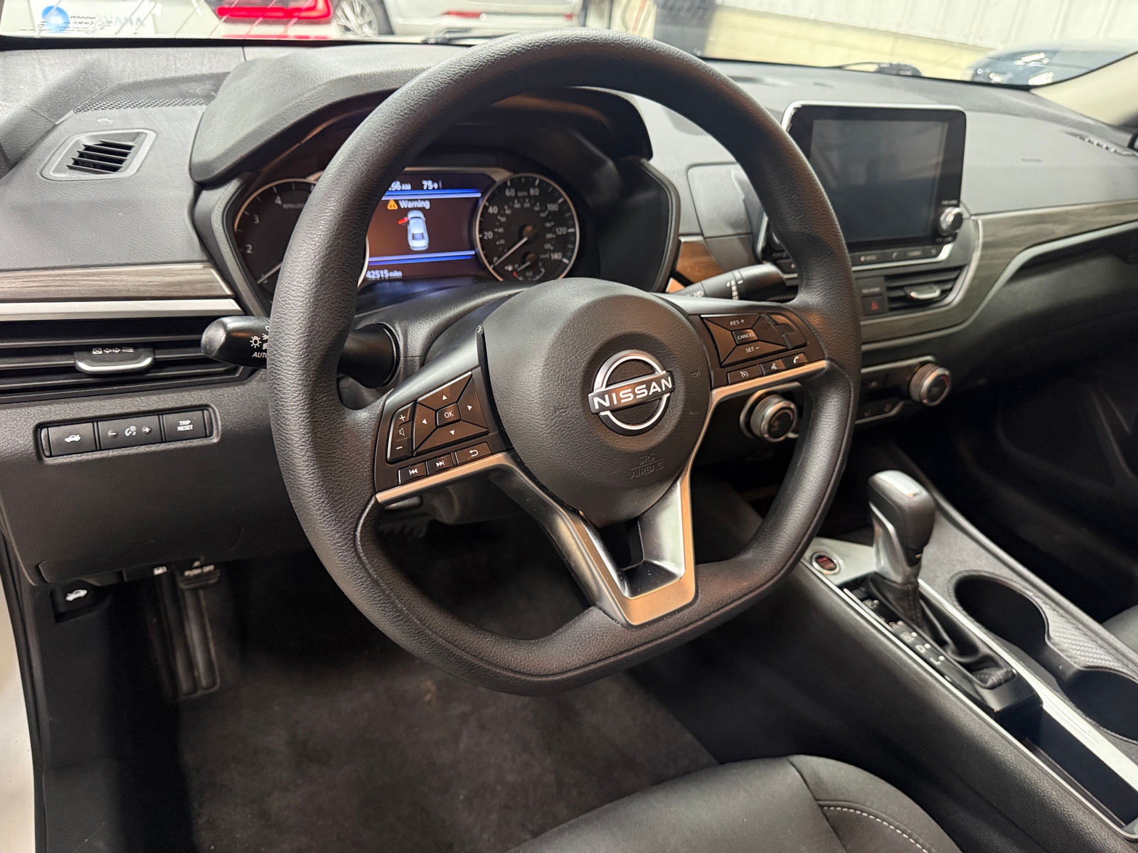 Thumbnail: 2025 Nissan Altima - 5