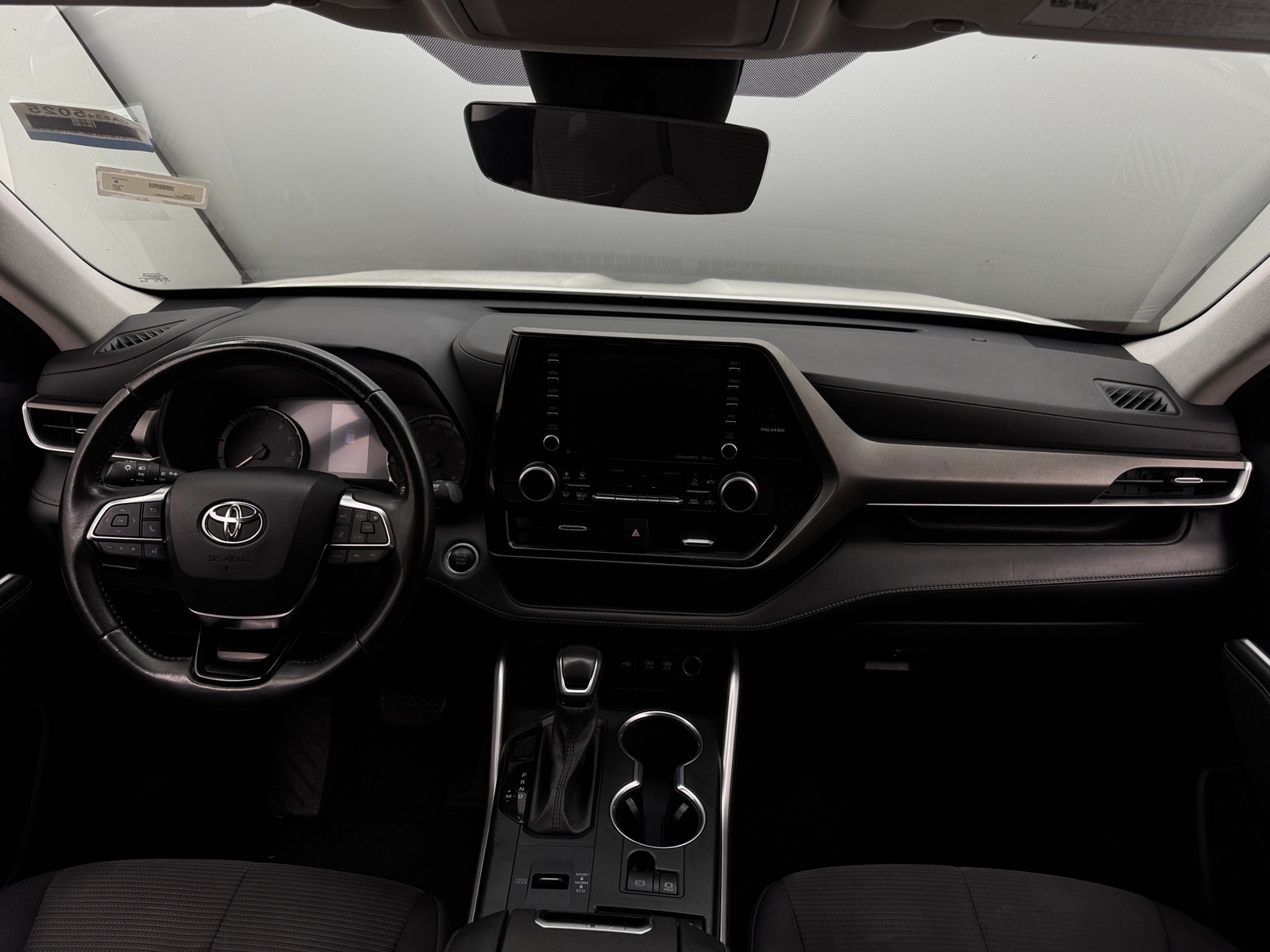 Thumbnail: 2021 Toyota Highlander - 3