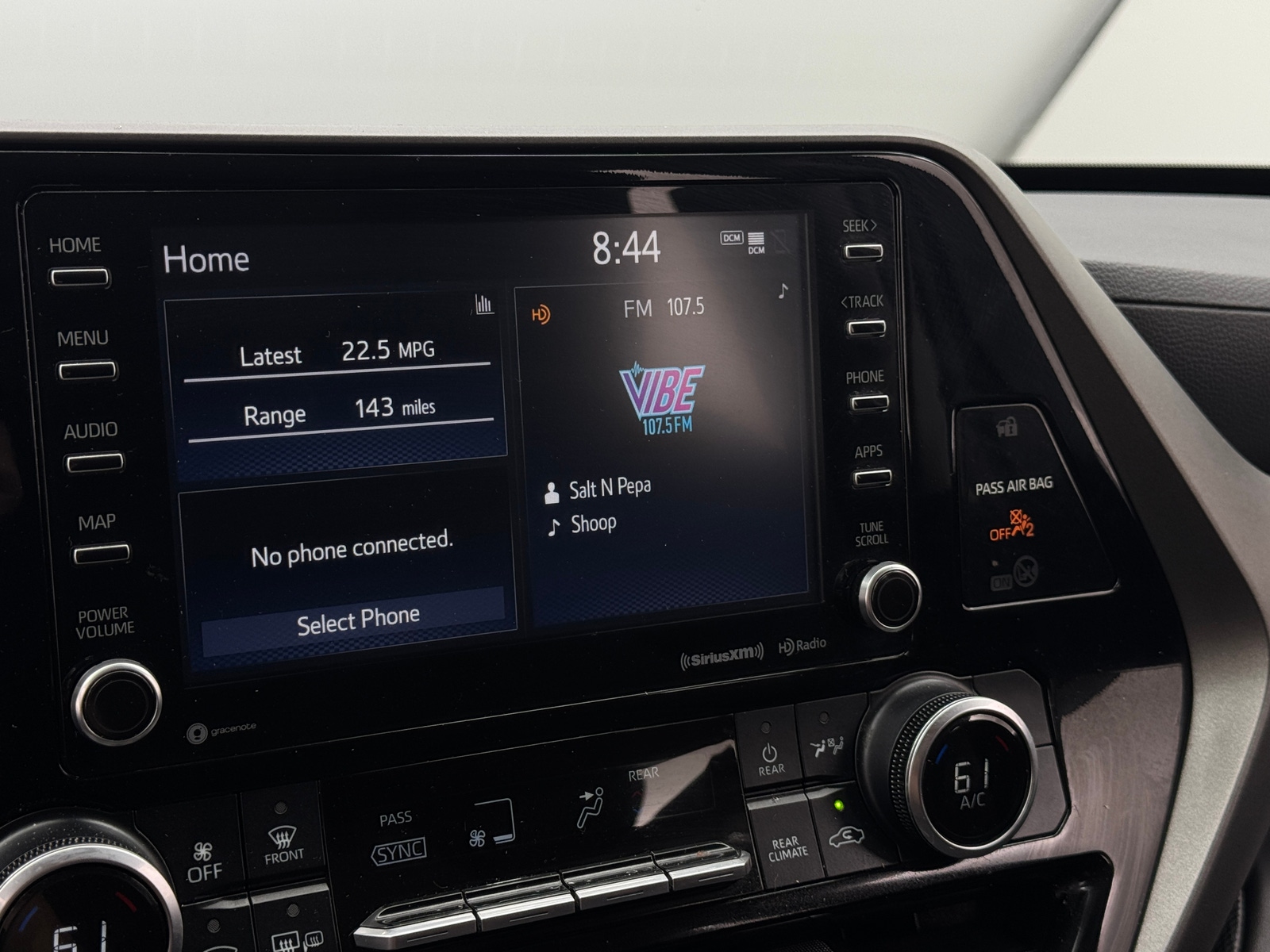 Thumbnail: 2021 Toyota Highlander - 4