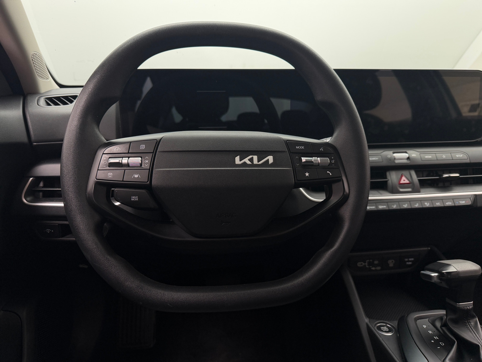 Thumbnail: 2025 Kia K4 - 5