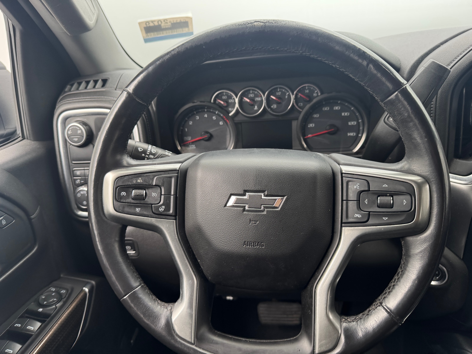 Thumbnail: 2019 Chevrolet Silverado 1500 - 5