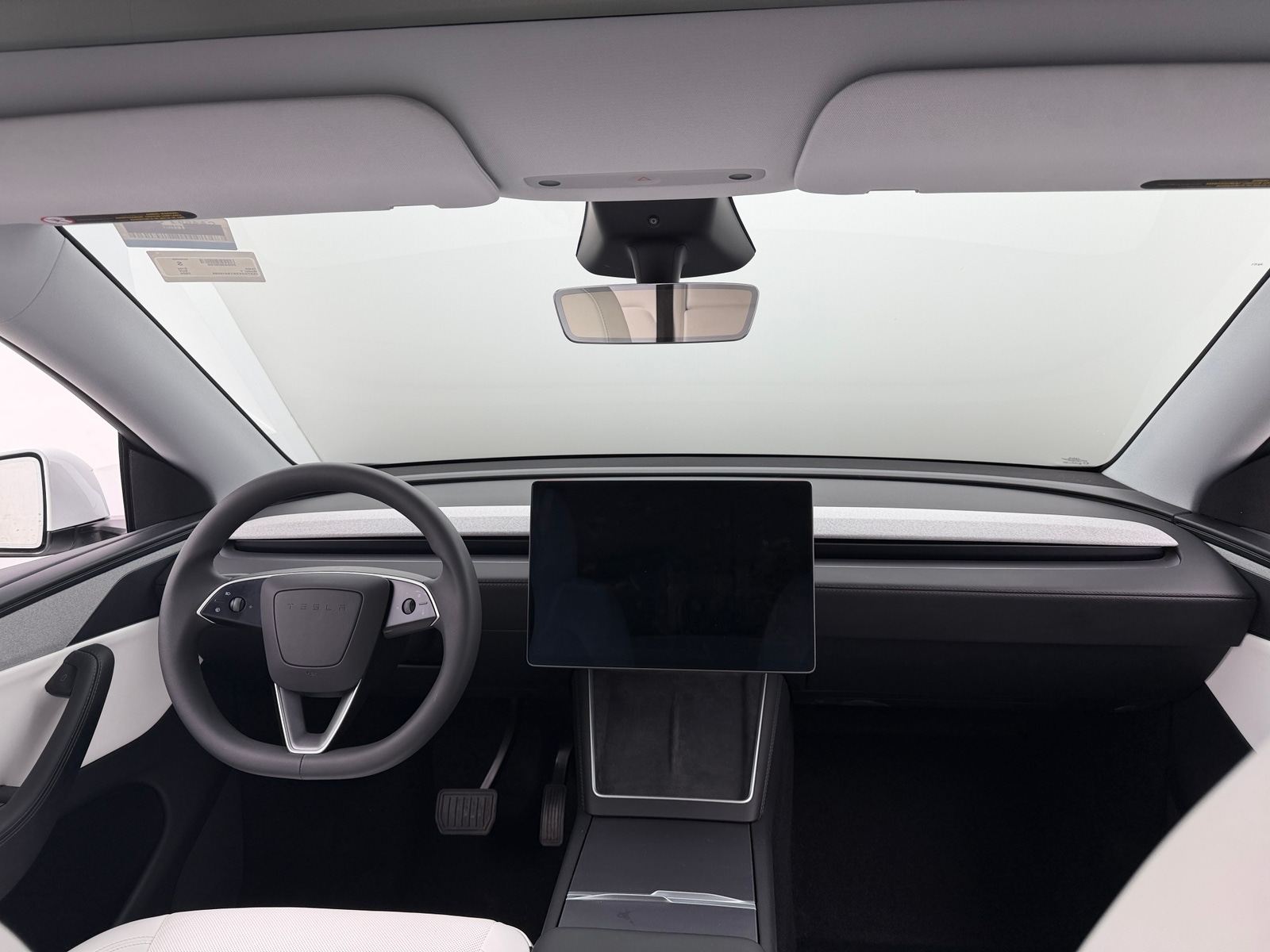 Thumbnail: 2026 Tesla Model Y - 2
