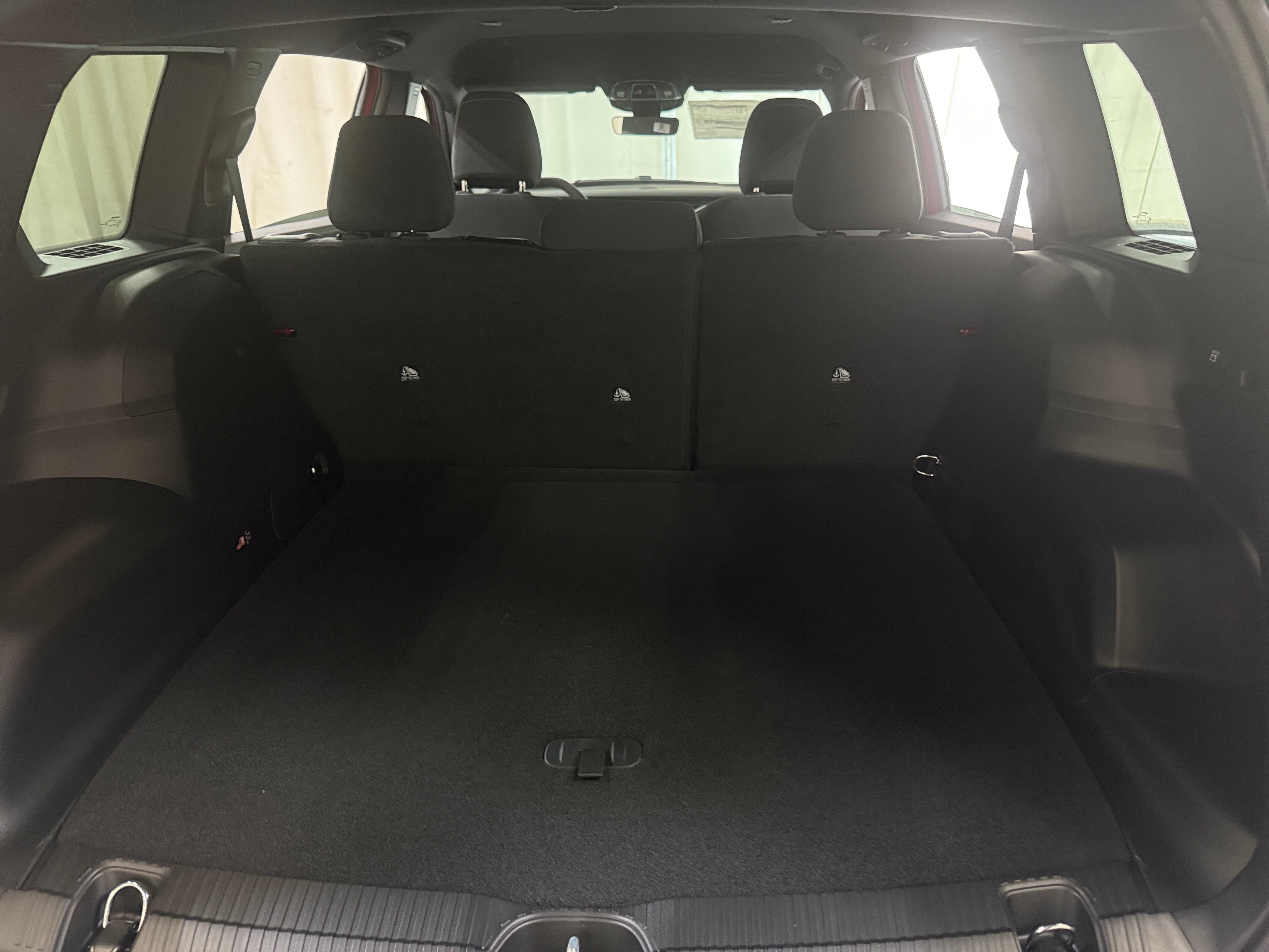 2026 Jeep Cherokee Laredo HEV 4X4's photo