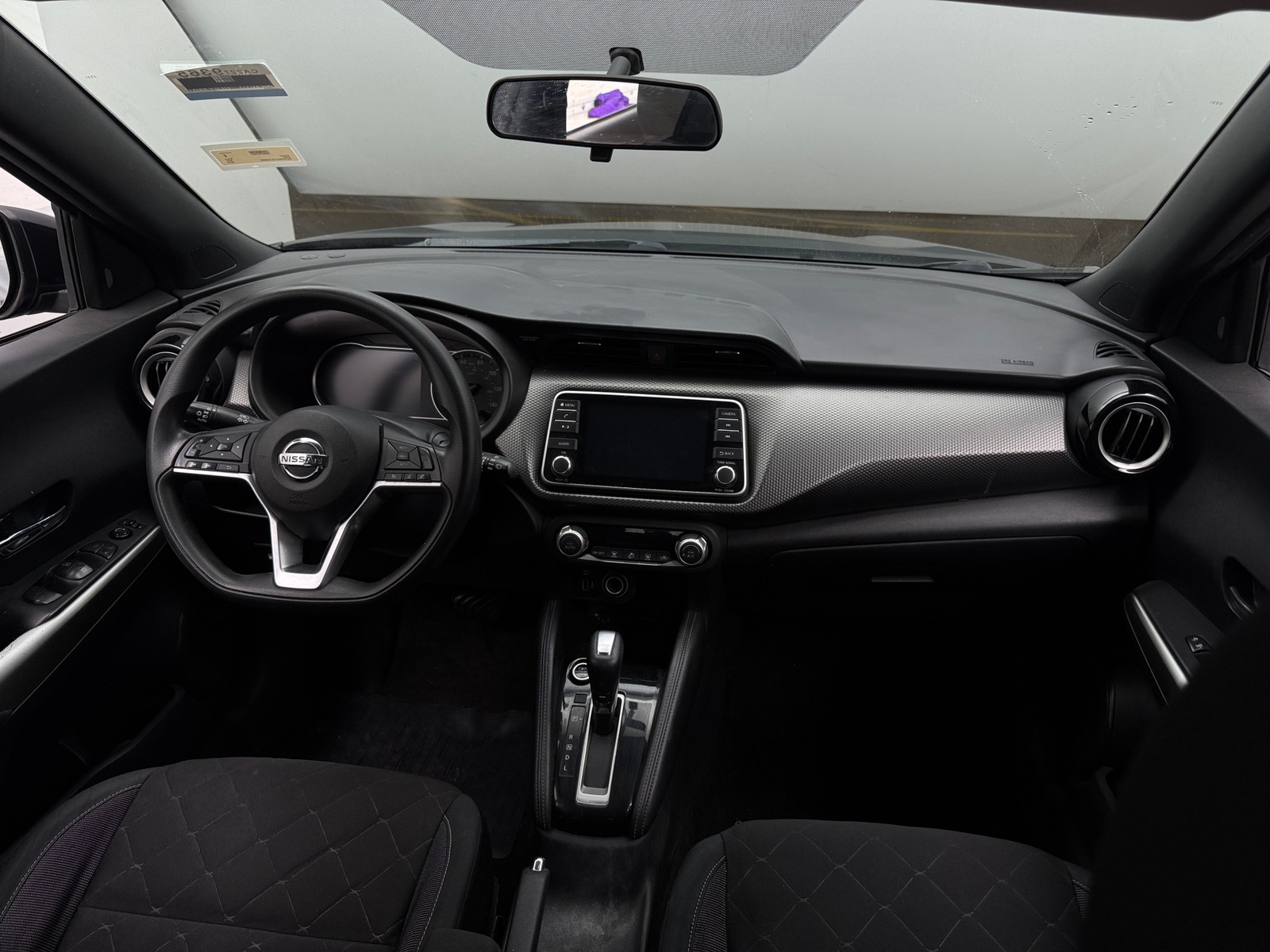Thumbnail: 2019 Nissan Kicks - 3