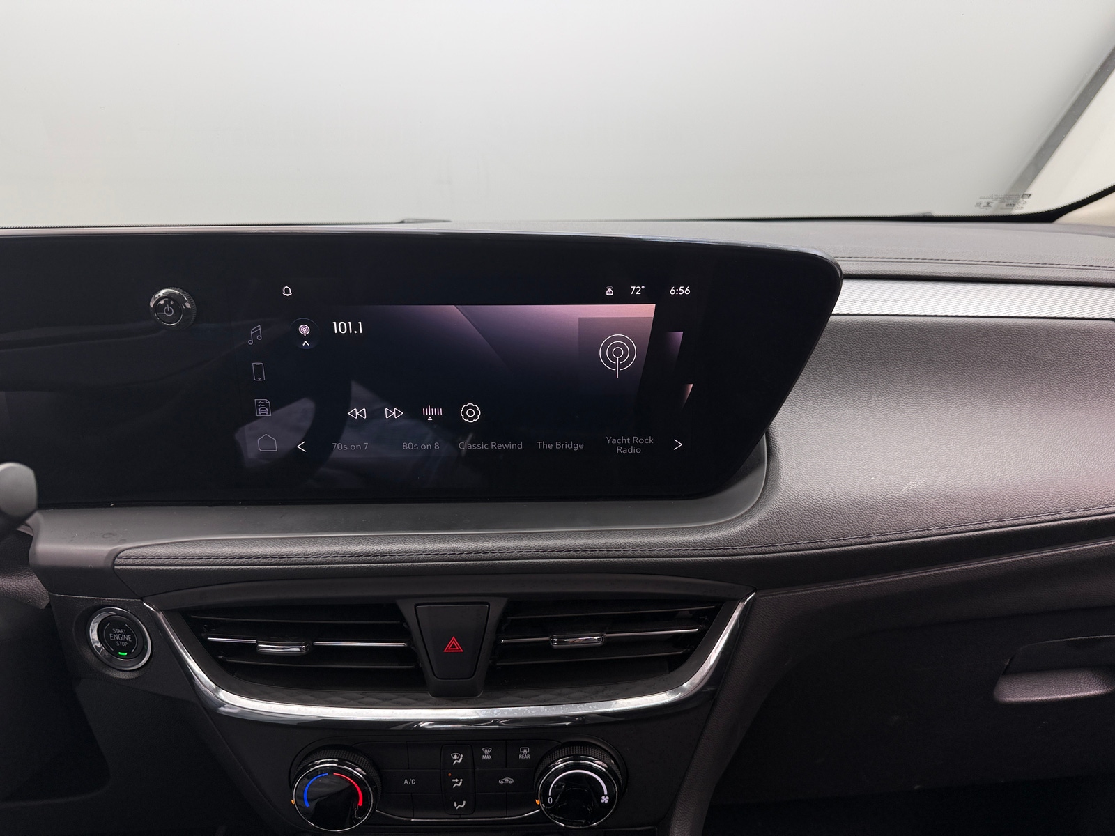 Thumbnail: 2025 Buick Encore GX - 3