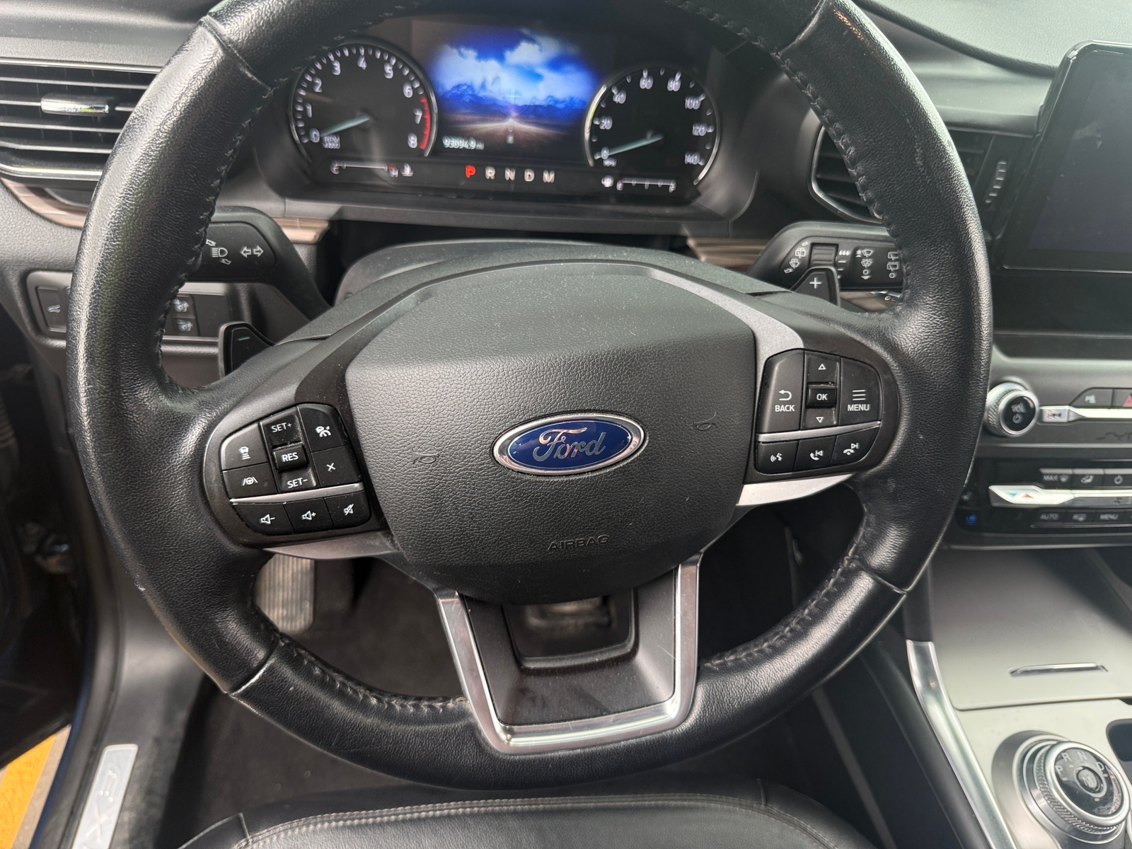Thumbnail: 2020 Ford Explorer - 4