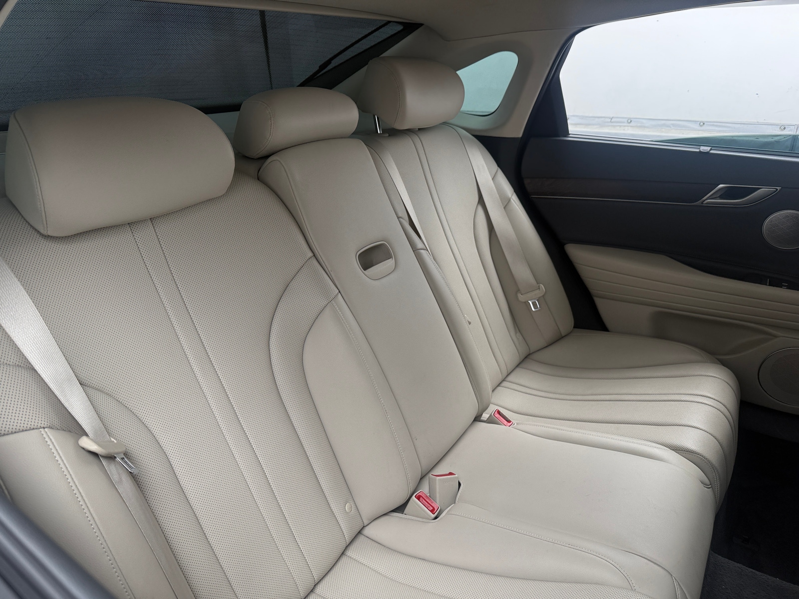 Thumbnail: 2022 Genesis G80 - 6