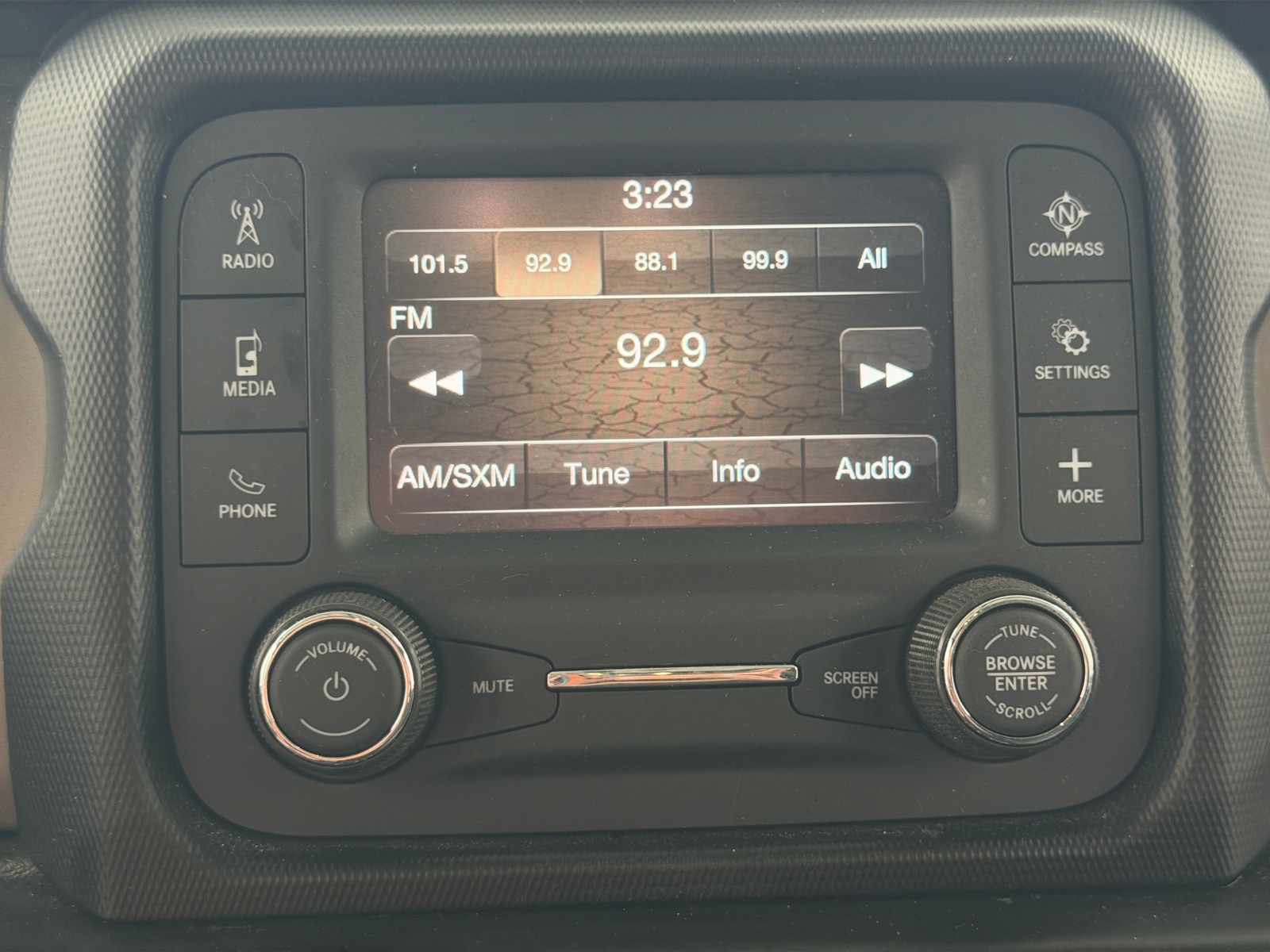 Thumbnail: 2020 Jeep Wrangler - 4