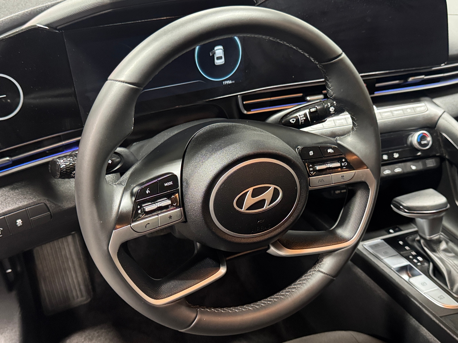 Thumbnail: 2025 Hyundai Elantra - 5