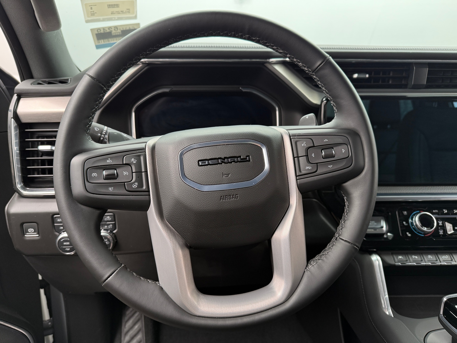 Thumbnail: 2025 GMC Sierra 1500 - 4