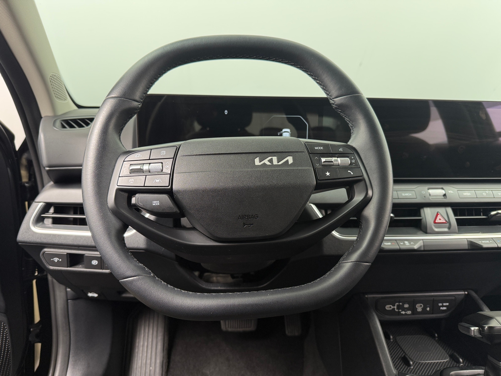Thumbnail: 2025 Kia K4 - 5
