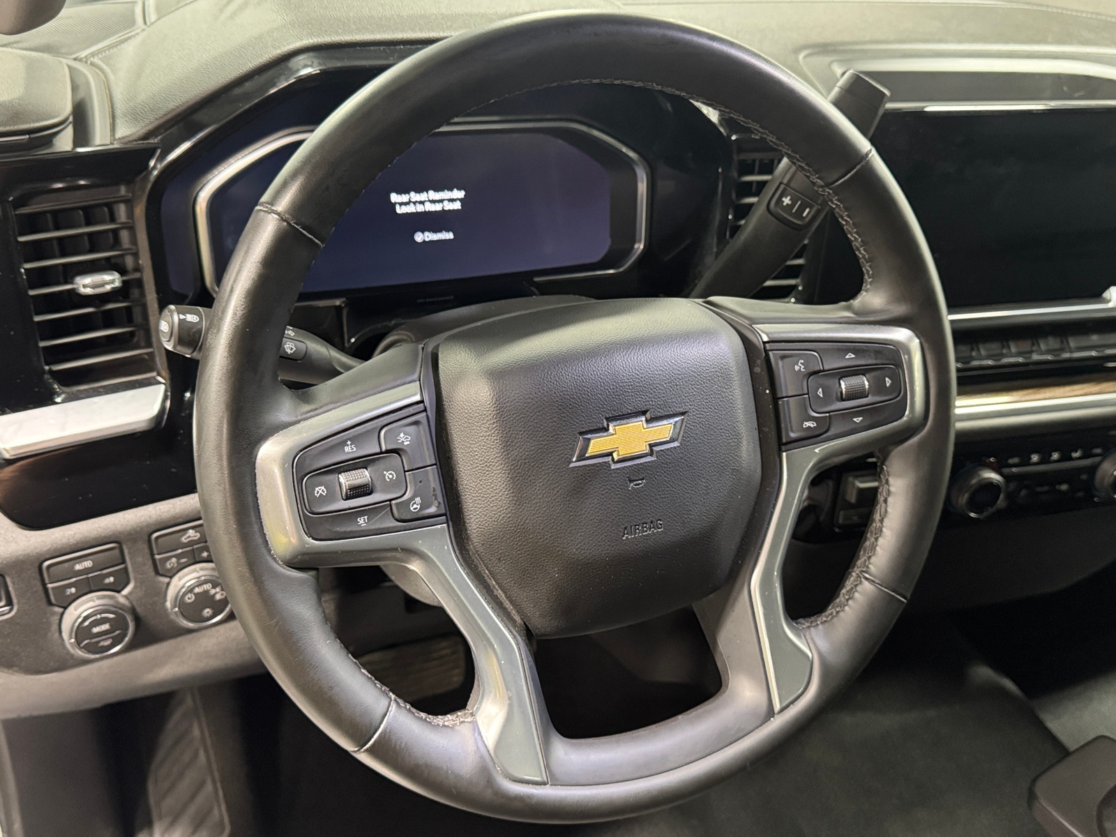 Thumbnail: 2026 Chevrolet Silverado 1500 - 5