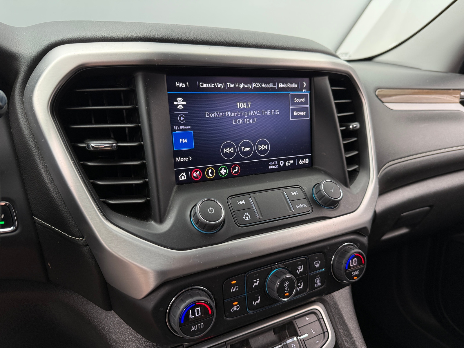 Thumbnail: 2023 GMC Acadia - 4