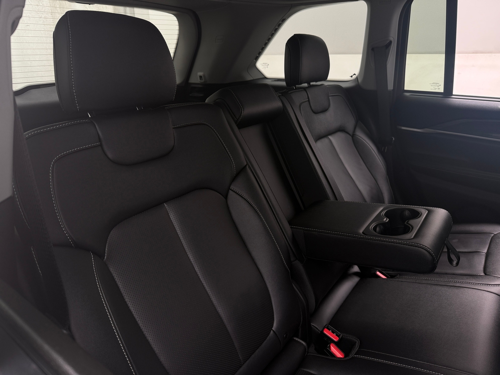 Thumbnail: 2023 Jeep Grand Cherokee - 5