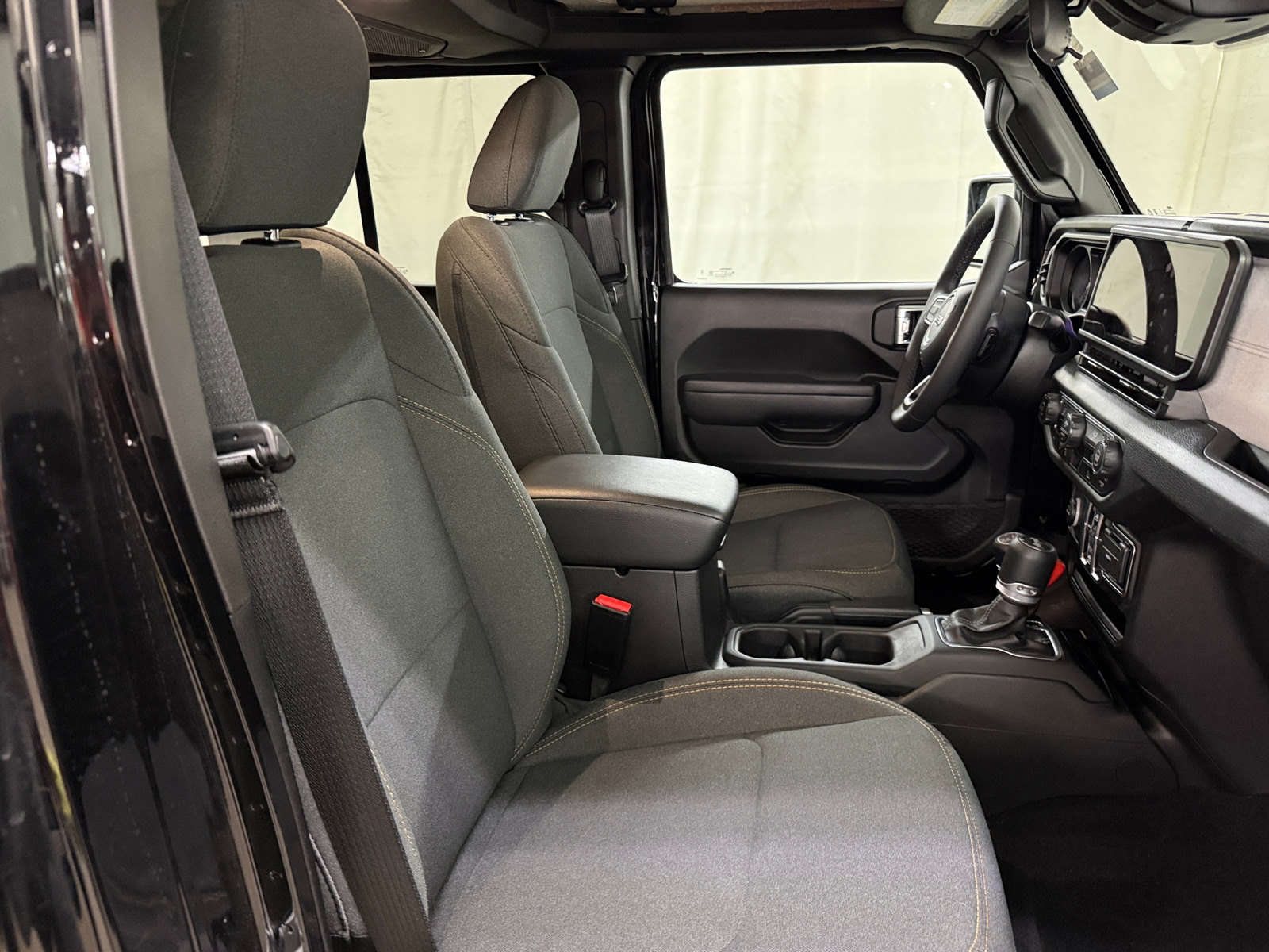 Thumbnail: 2025 Jeep Wrangler - 2